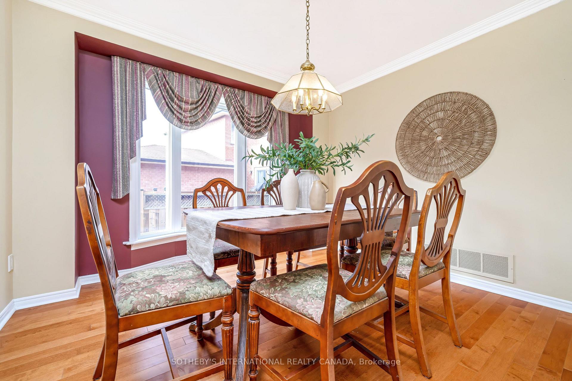 Photo 12 of 420 The Thicket, Mississauga, Lakeview — HOMEH