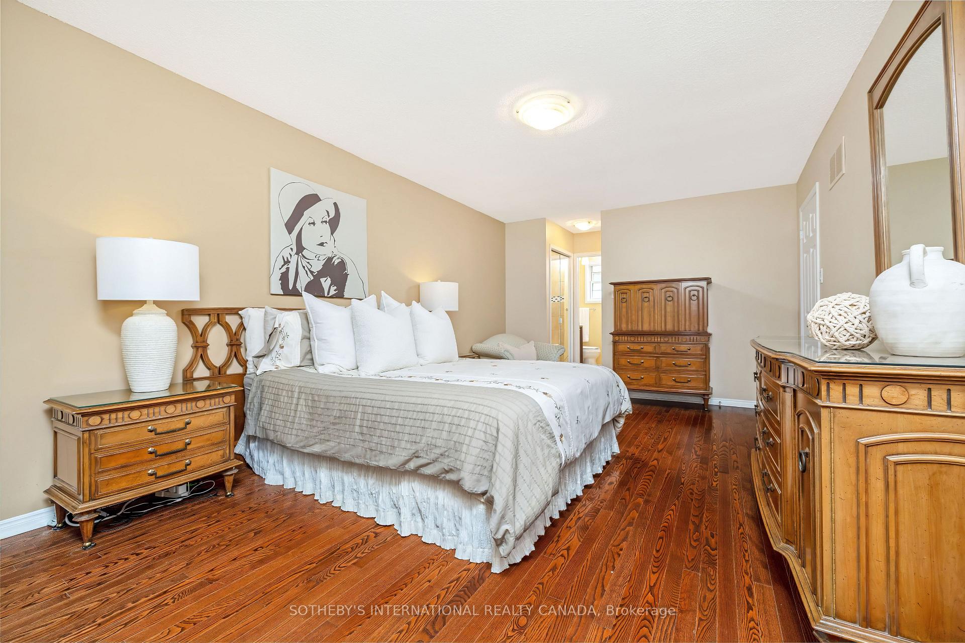 Photo 30 of 420 The Thicket, Mississauga, Lakeview — HOMEH