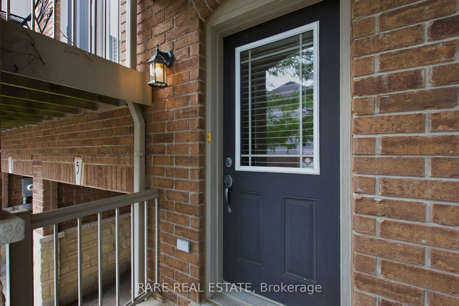 Photo 6 of Unit 5, 25 Viking Drive, Hamilton, Binbrook — HOMEH