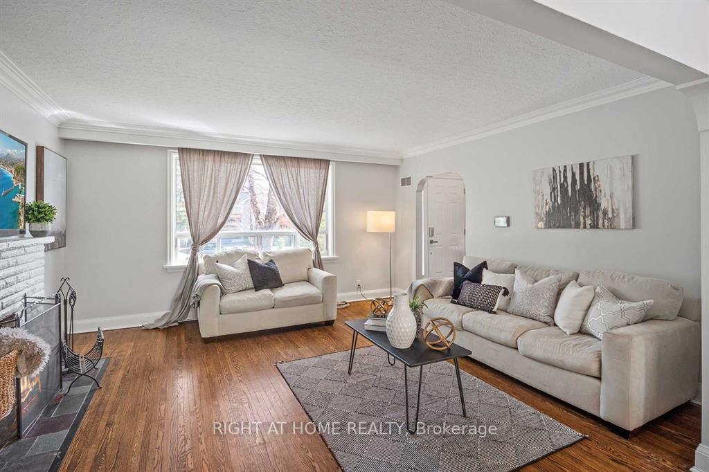 Photo 6 of 48 Jopling Avenue N, Etobicoke, Islington-City Centre West — HOMEH