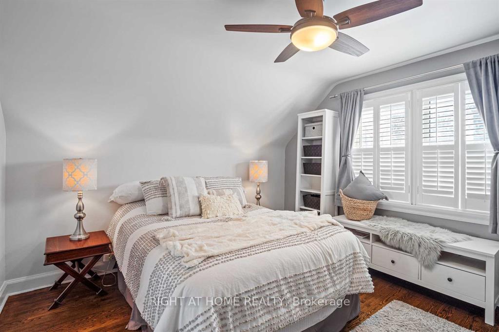Photo 16 of 48 Jopling Avenue N, Etobicoke, Islington-City Centre West — HOMEH