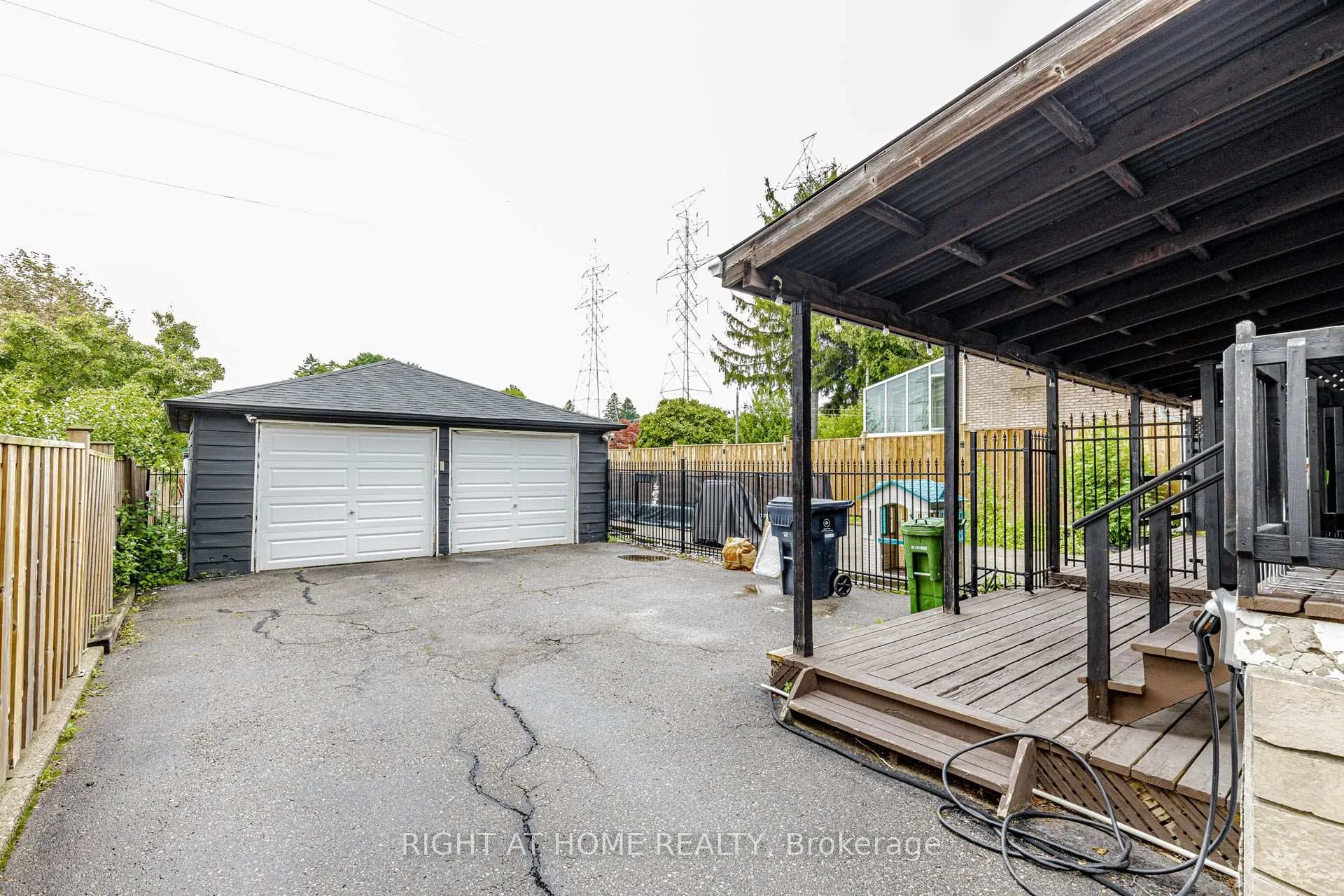 Photo 45 of 48 Jopling Avenue N, Etobicoke, Islington-City Centre West — HOMEH