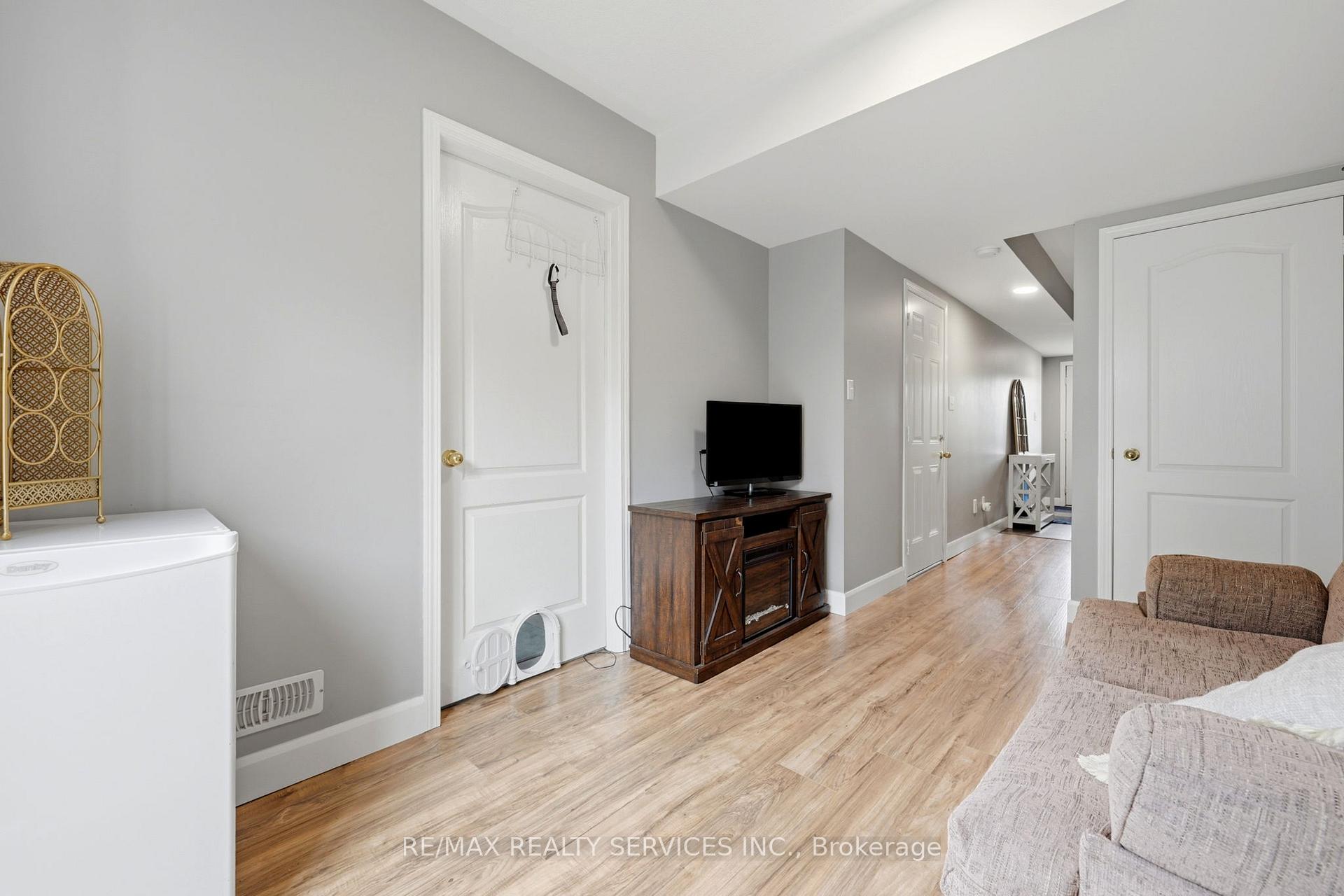 Photo 9 of Unit 65, 470 Beach Boulevard, Hamilton, Hamilton Beach — HOMEH