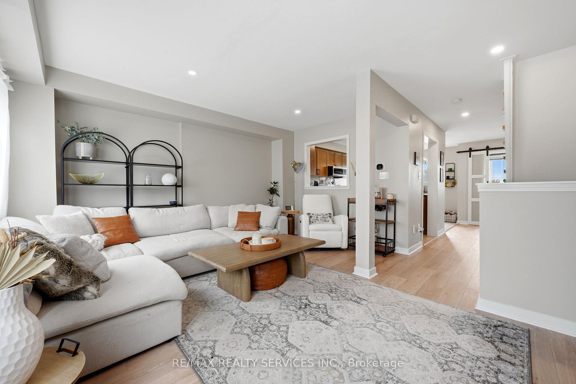 Photo 14 of Unit 65, 470 Beach Boulevard, Hamilton, Hamilton Beach — HOMEH
