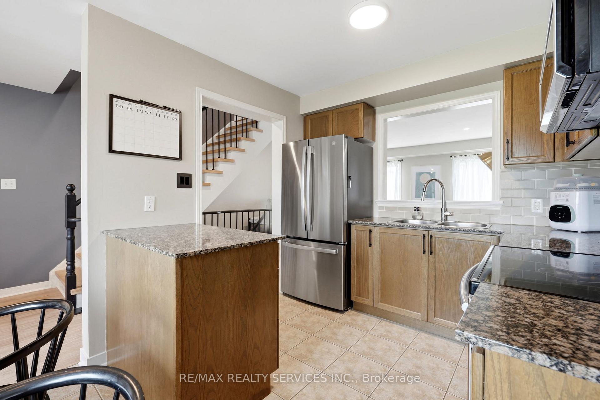 Photo 17 of Unit 65, 470 Beach Boulevard, Hamilton, Hamilton Beach — HOMEH