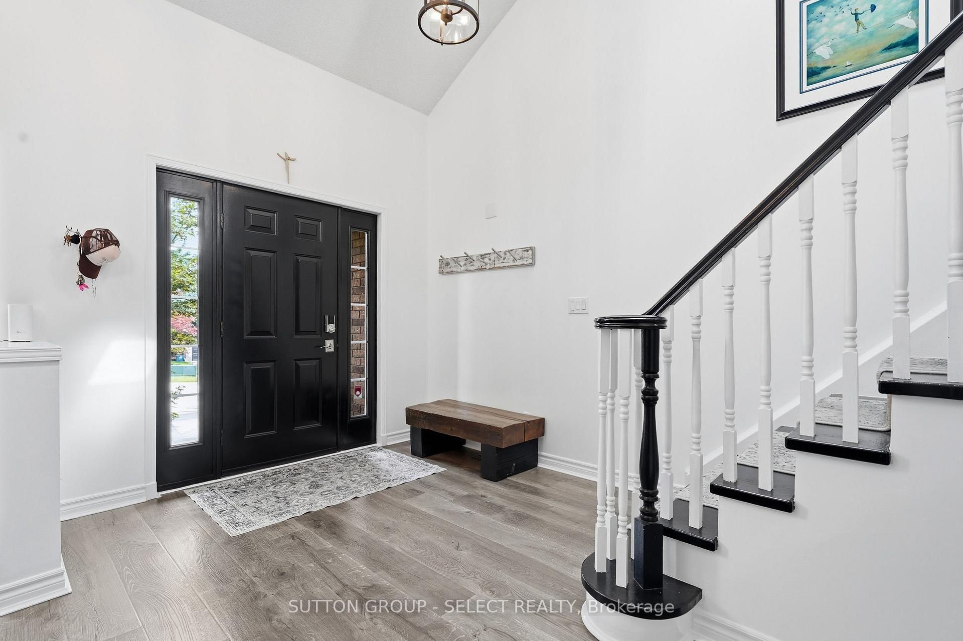 Photo 5 of 39 Carolinian Lane, Cambridge, St. Andrews Estates — HOMEH