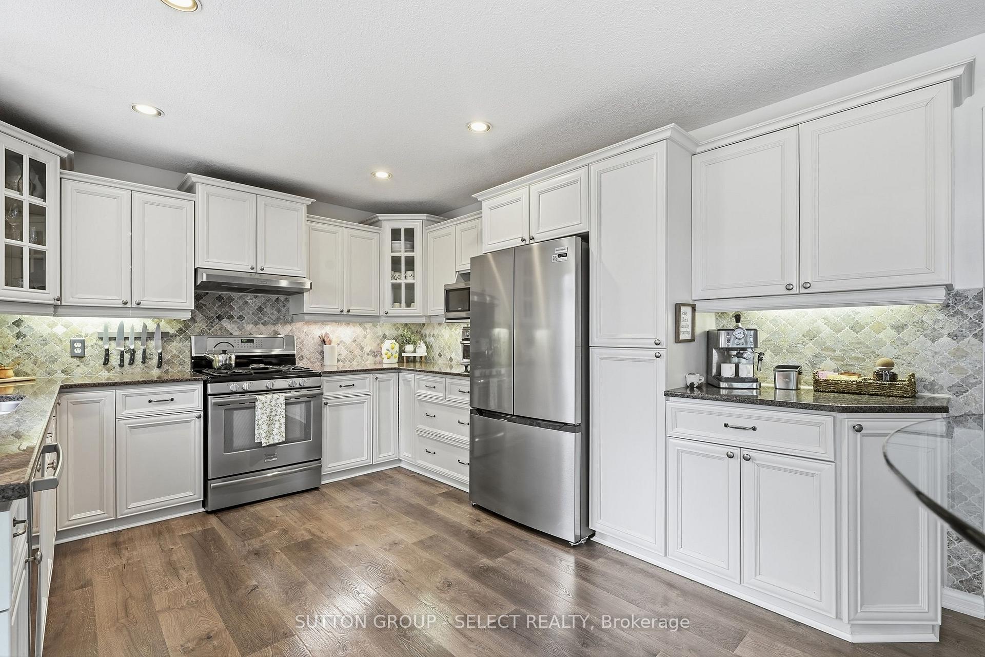 Photo 14 of 39 Carolinian Lane, Cambridge, St. Andrews Estates — HOMEH