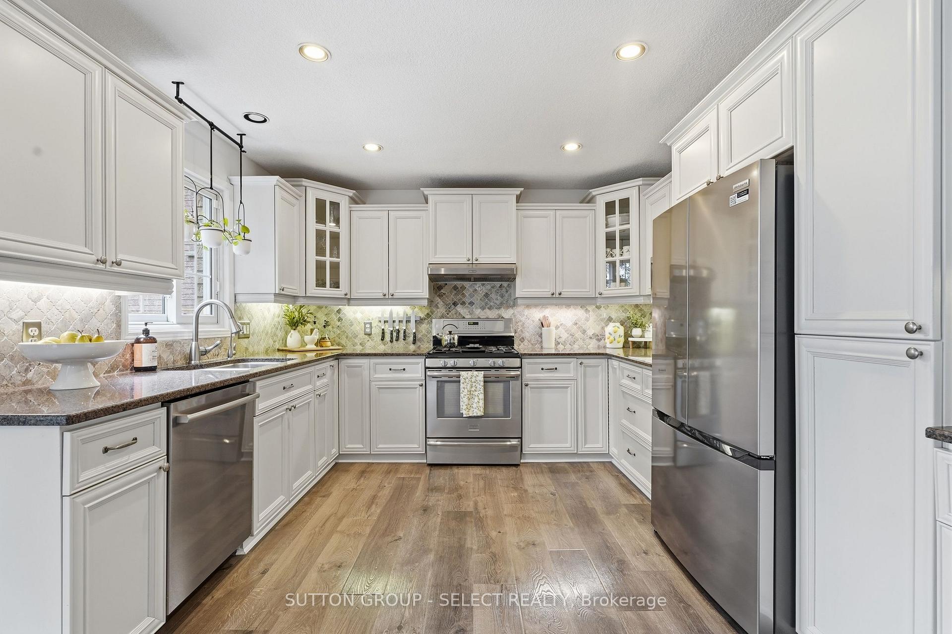 Photo 15 of 39 Carolinian Lane, Cambridge, St. Andrews Estates — HOMEH