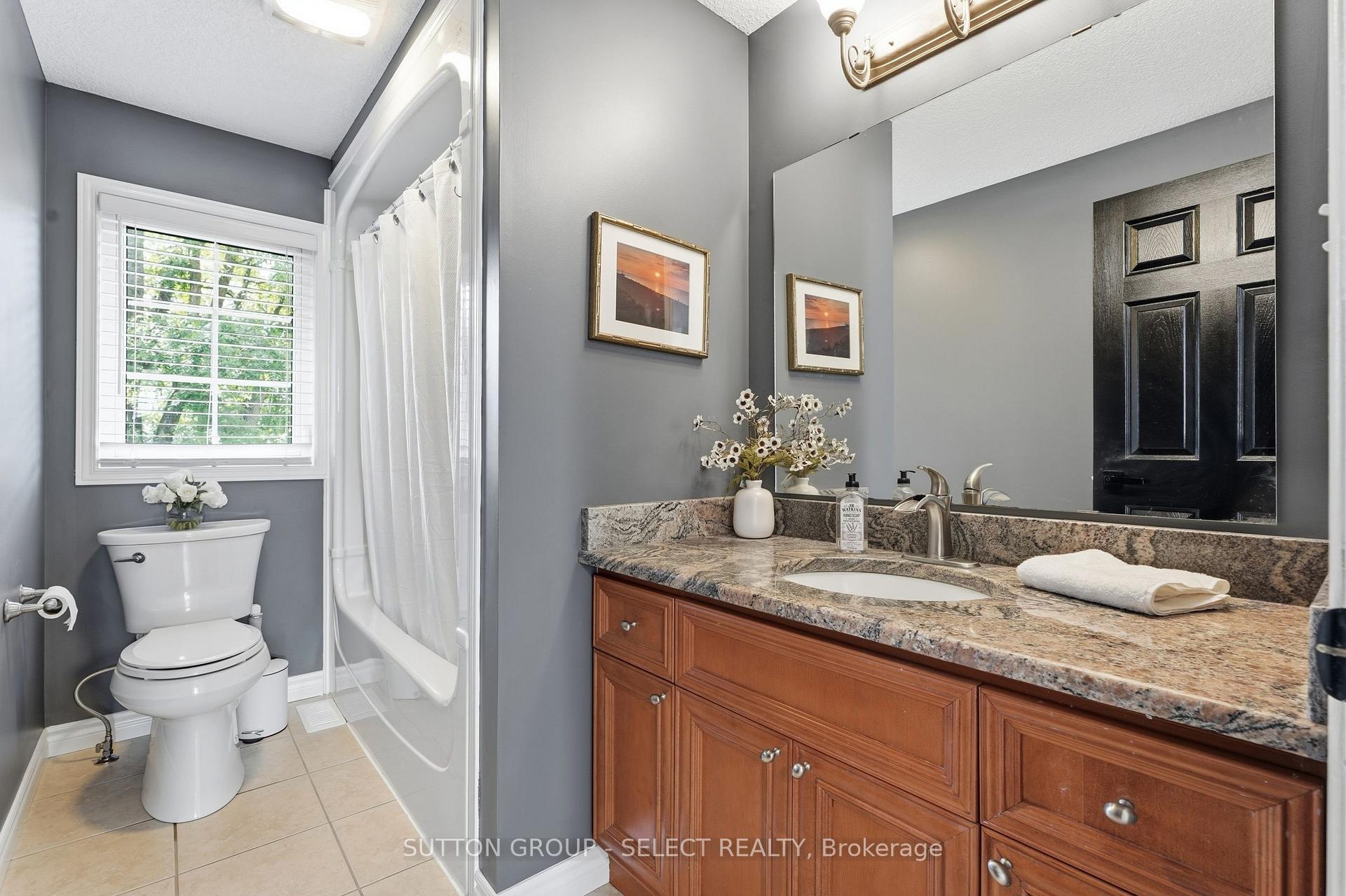 Photo 27 of 39 Carolinian Lane, Cambridge, St. Andrews Estates — HOMEH