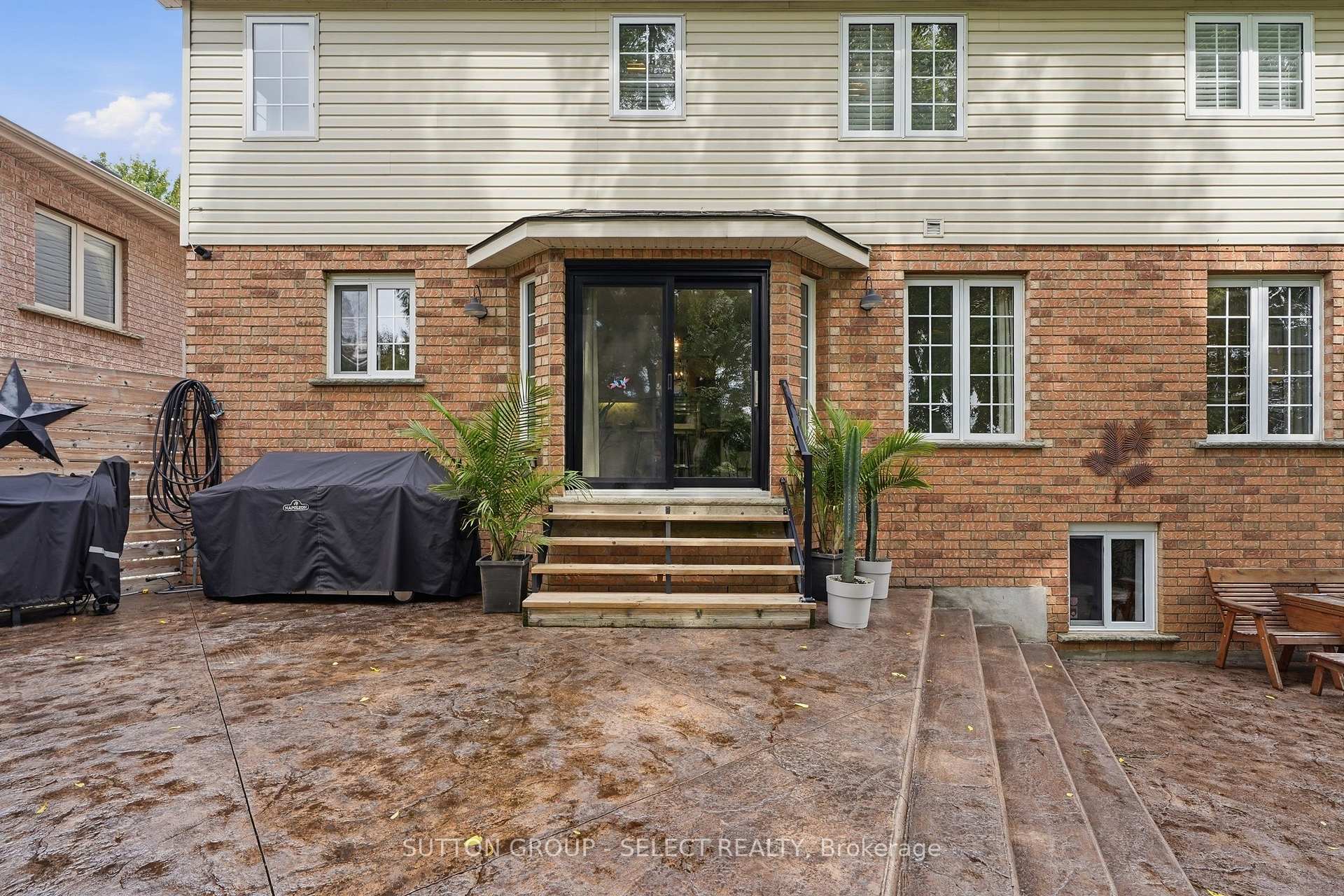 Photo 45 of 39 Carolinian Lane, Cambridge, St. Andrews Estates — HOMEH