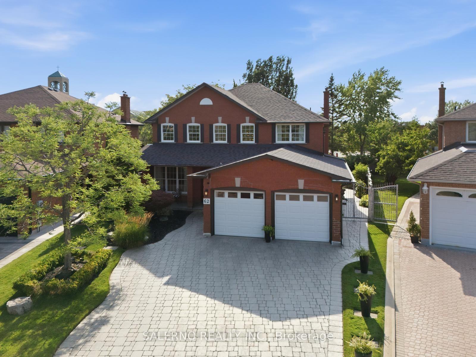 Photo 3 of 62 Olive Green Road, Vaughan, East Woodbridge — HOMEH