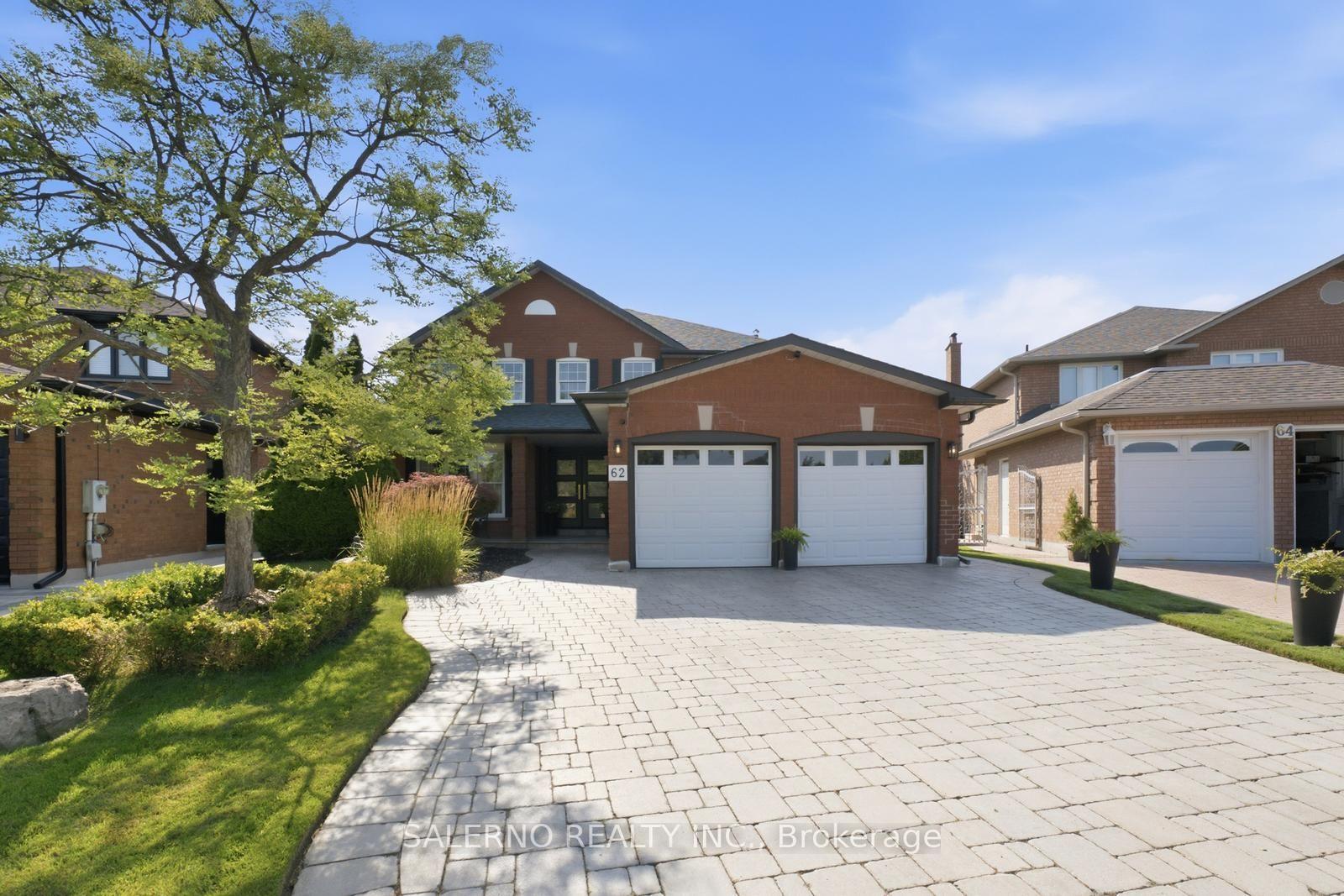 Photo 4 of 62 Olive Green Road, Vaughan, East Woodbridge — HOMEH