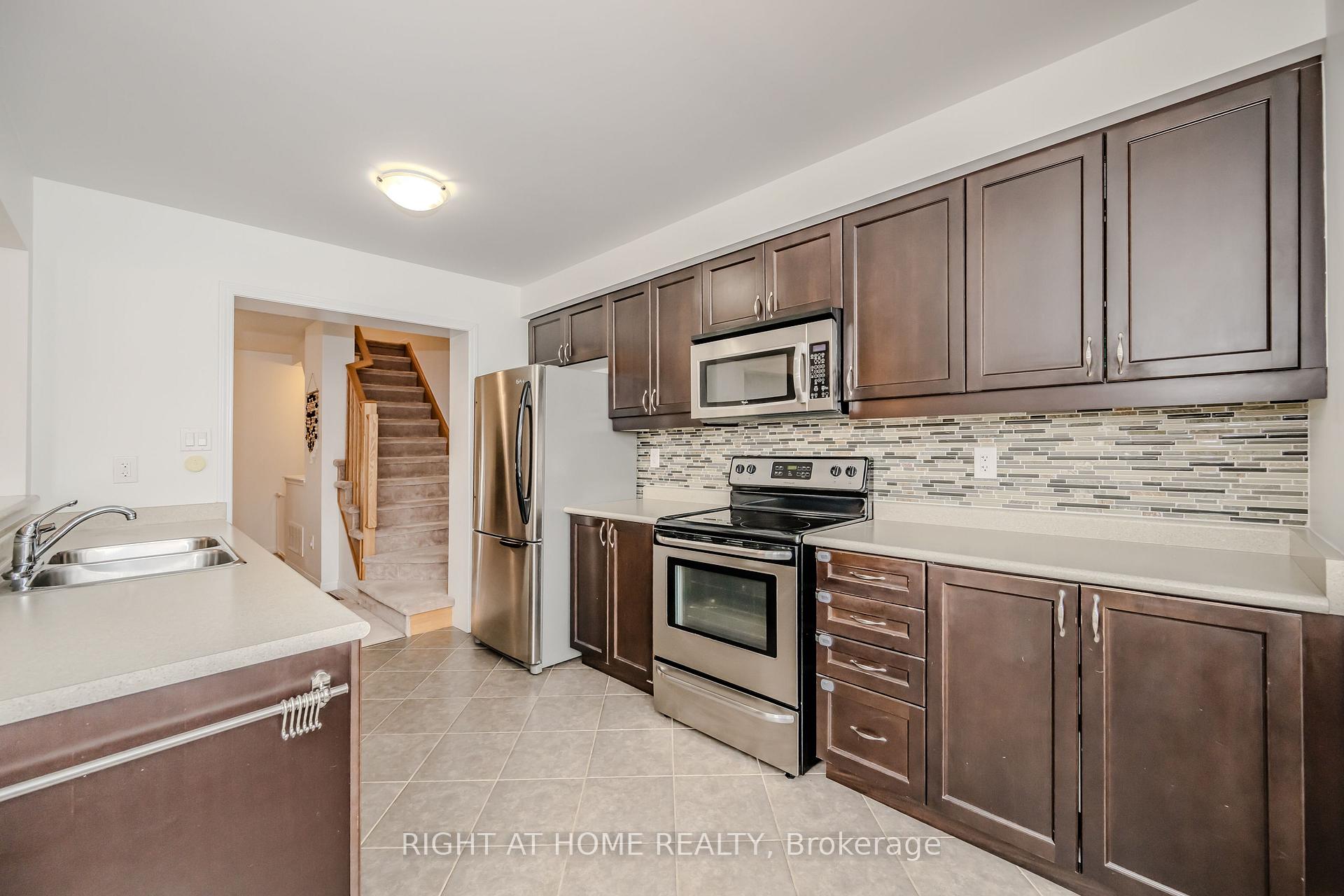 Photo 7 of 525 Cavanagh Lane, Milton, Willmott — HOMEH