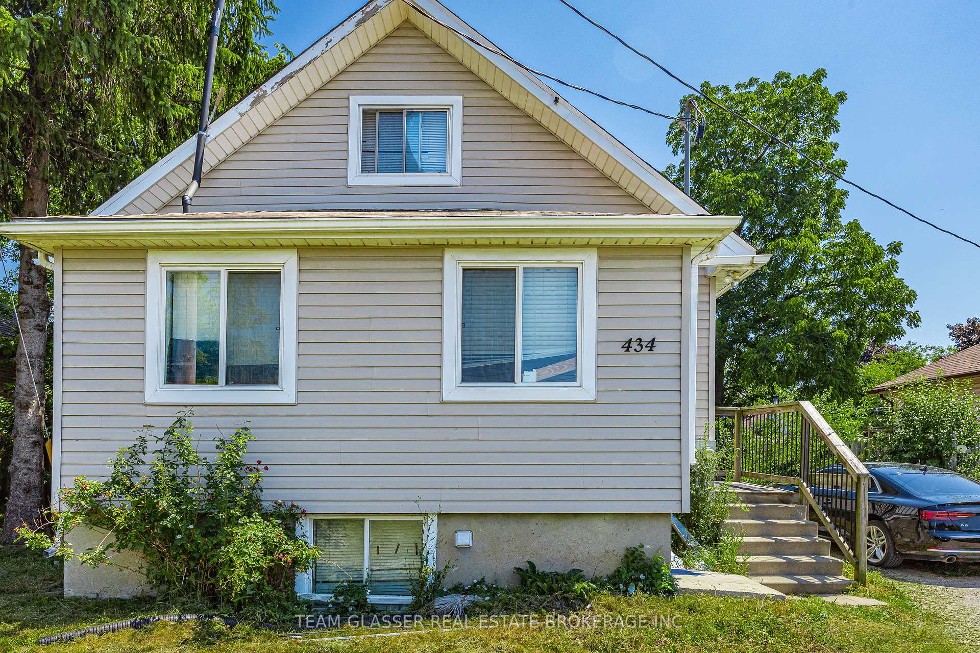 Photo 1 of 434 Second Street, London, East H — HOMEH
