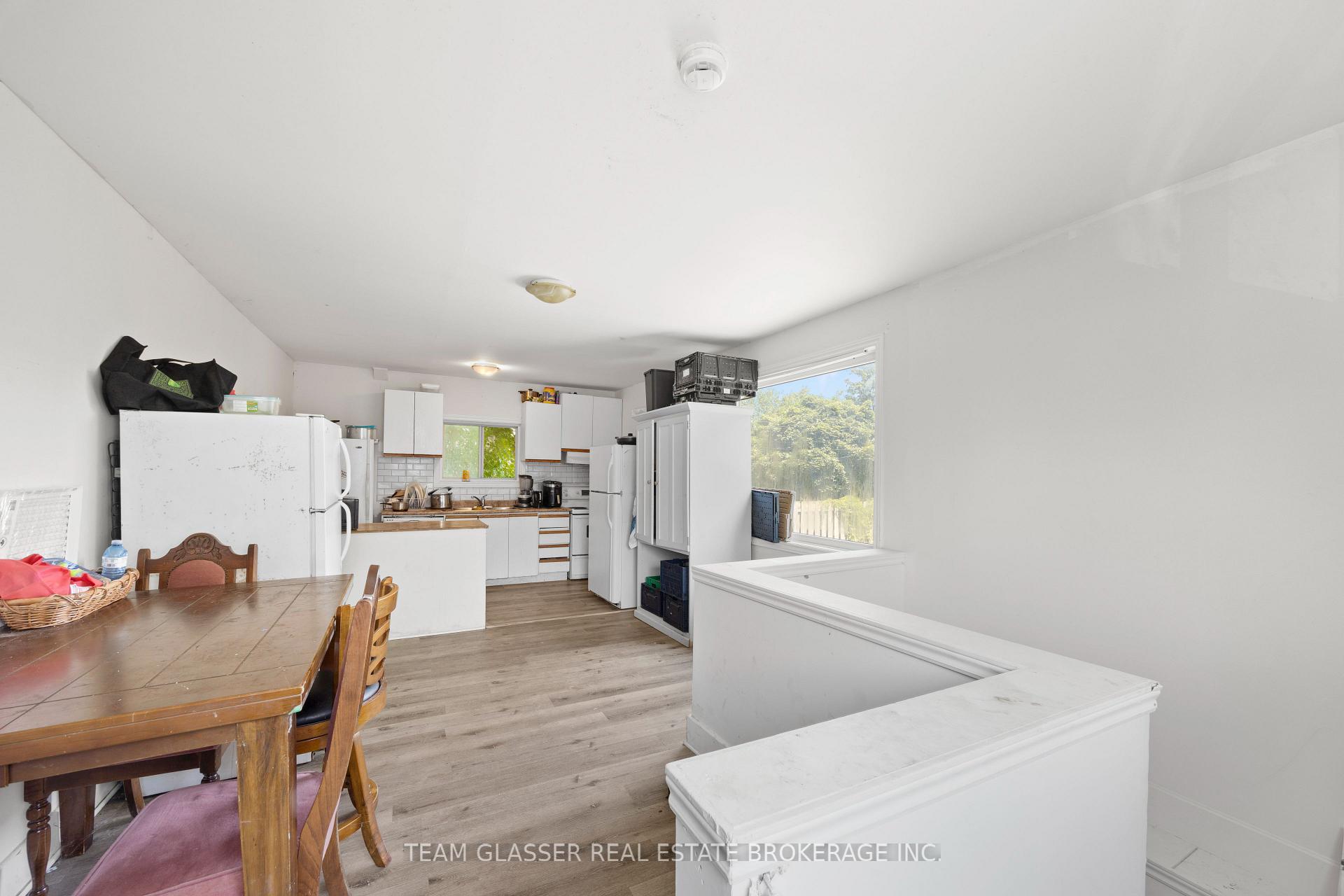 Photo 6 of 434 Second Street, London, East H — HOMEH