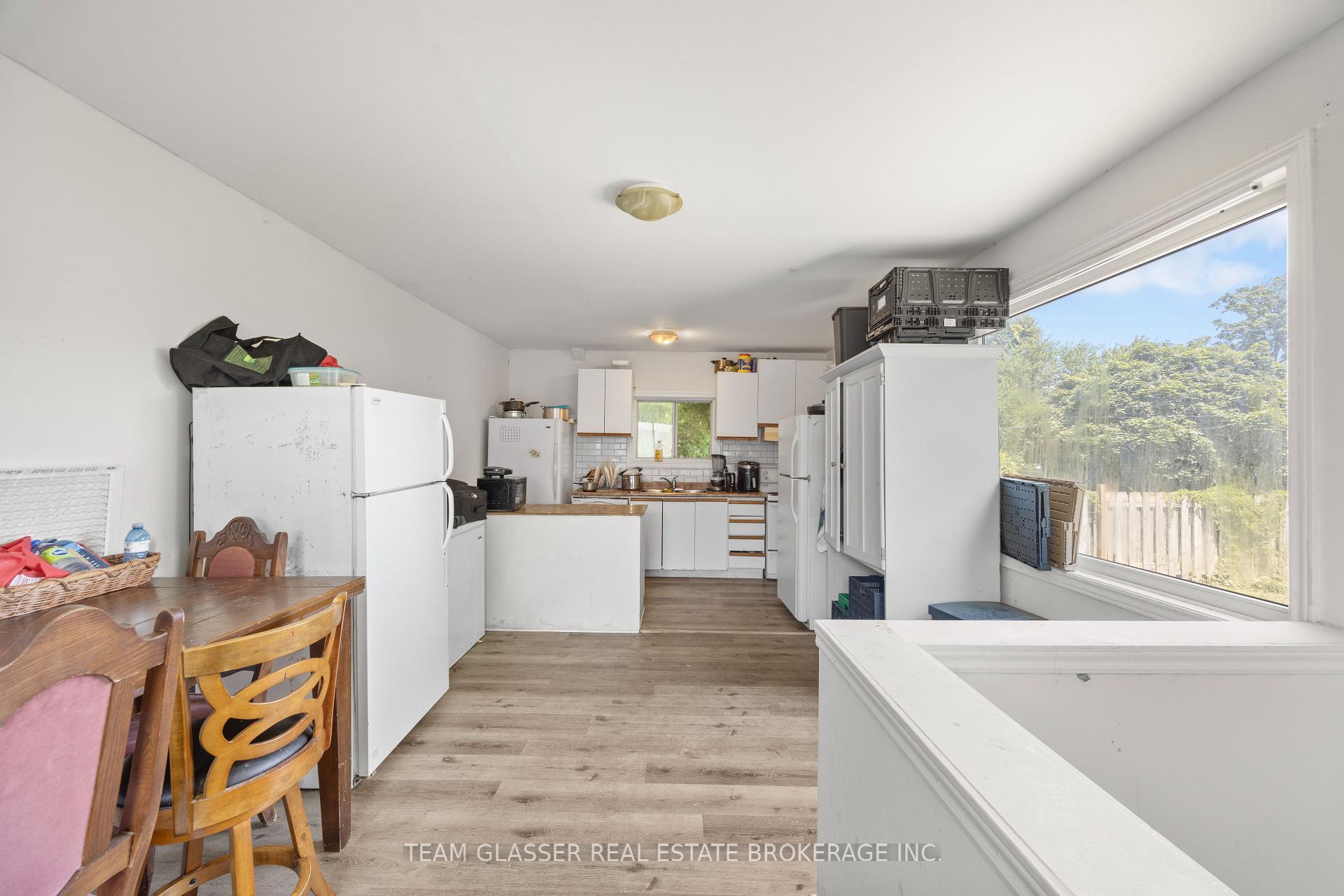 Photo 7 of 434 Second Street, London, East H — HOMEH