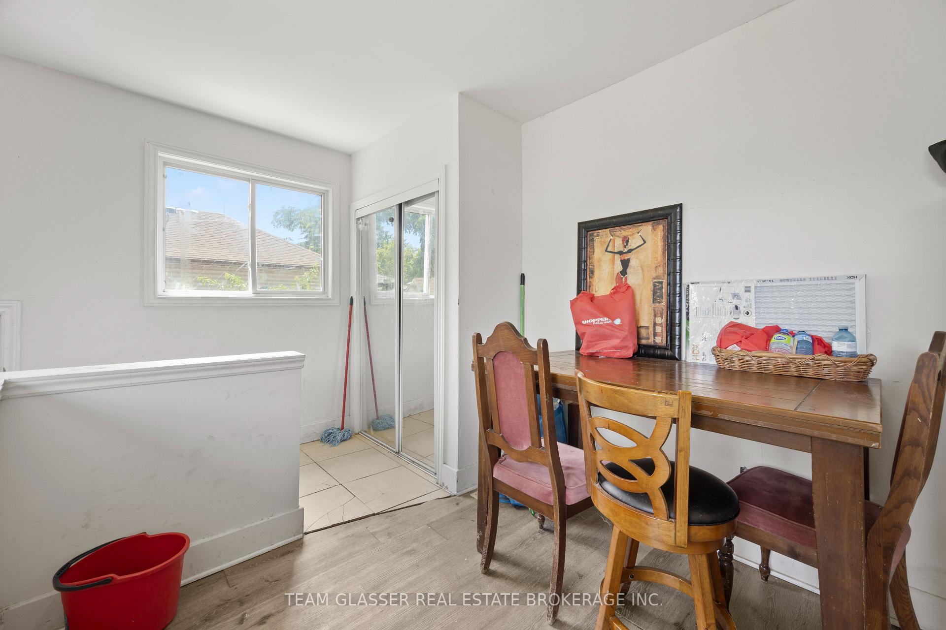 Photo 8 of 434 Second Street, London, East H — HOMEH