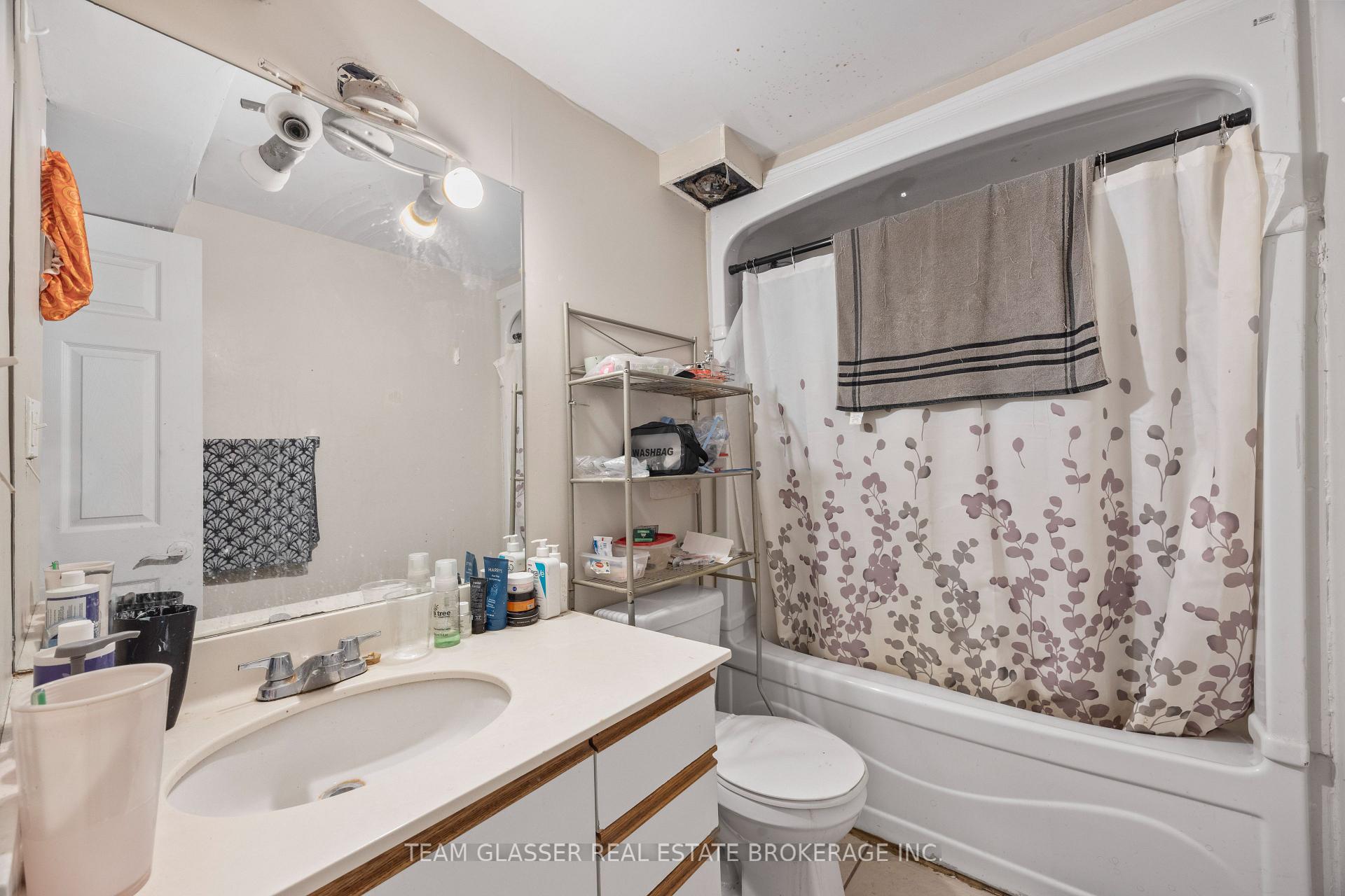 Photo 16 of 434 Second Street, London, East H — HOMEH