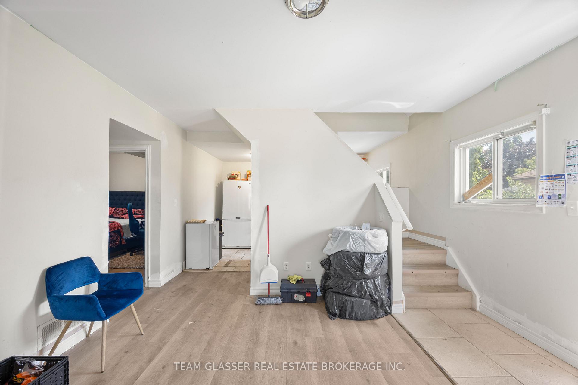 Photo 22 of 434 Second Street, London, East H — HOMEH