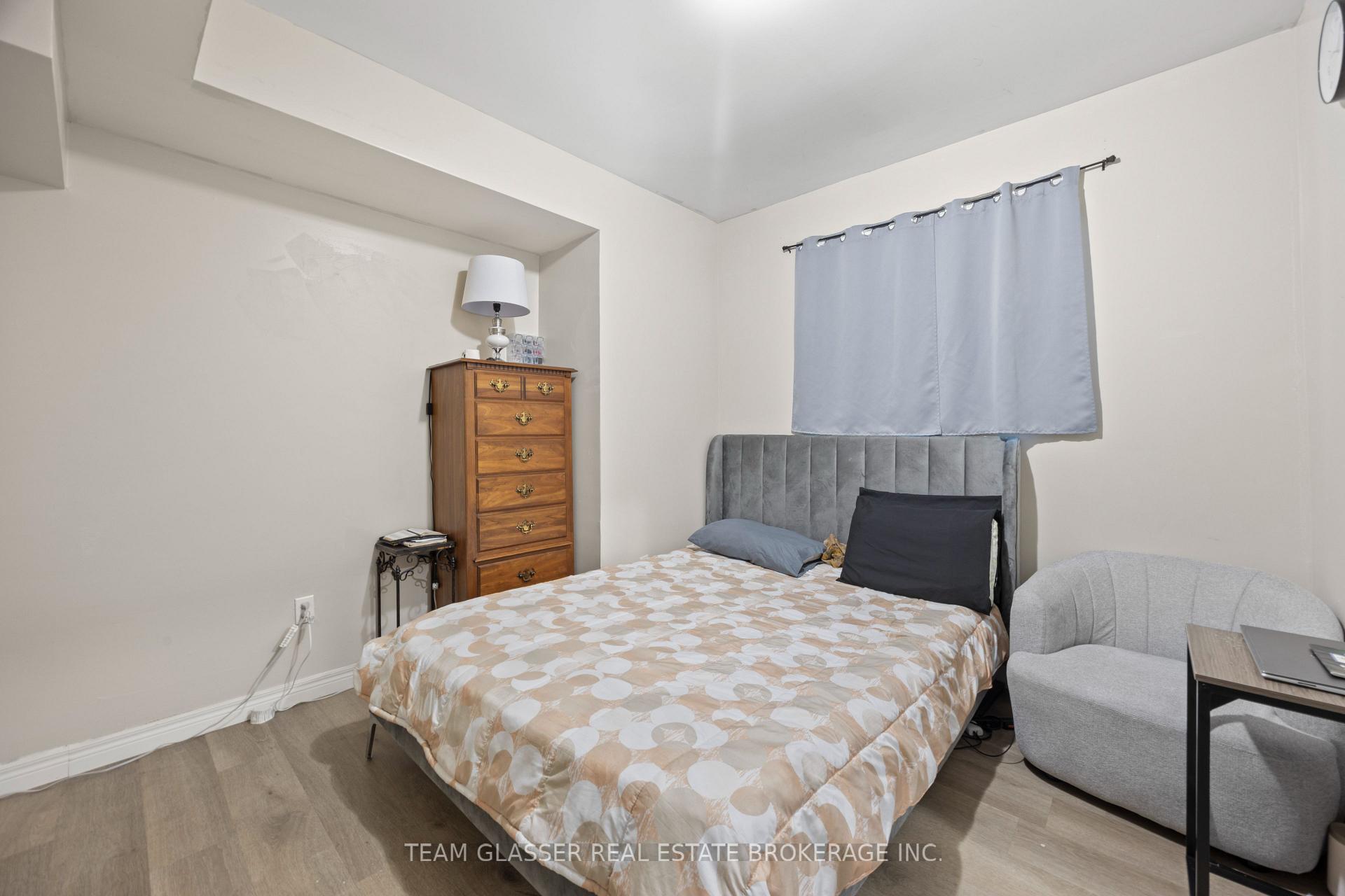 Photo 23 of 434 Second Street, London, East H — HOMEH