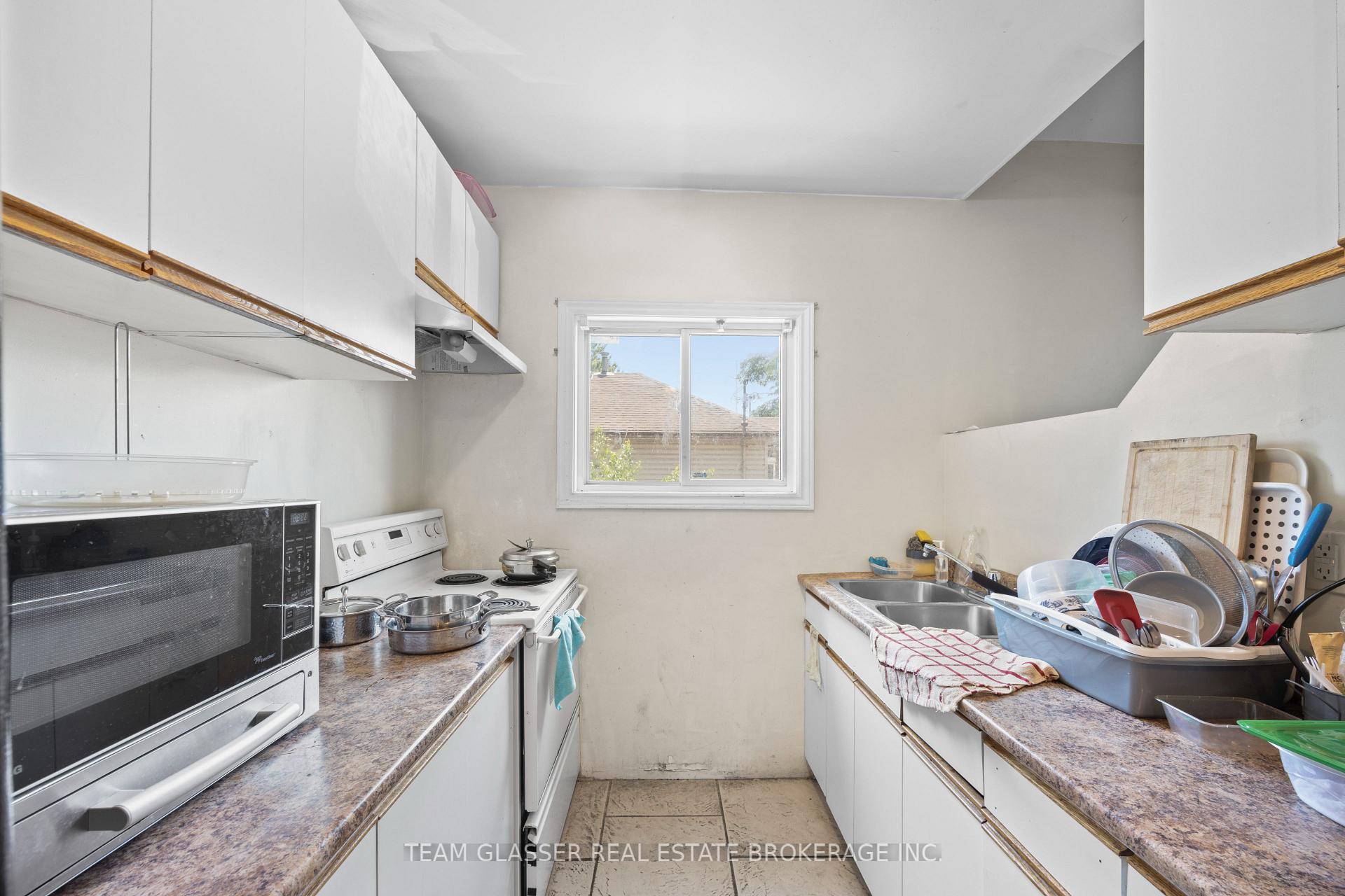 Photo 27 of 434 Second Street, London, East H — HOMEH