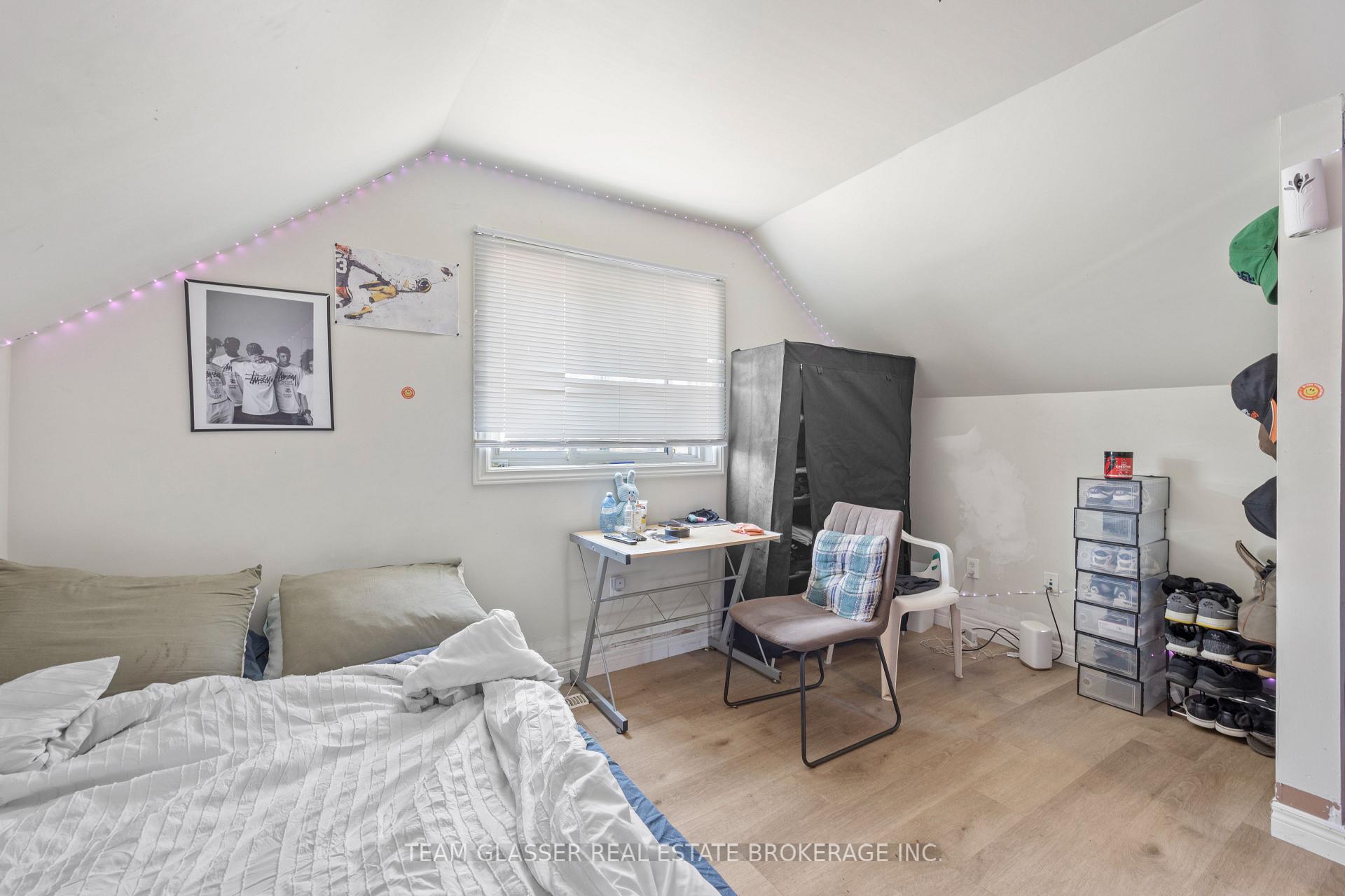 Photo 35 of 434 Second Street, London, East H — HOMEH