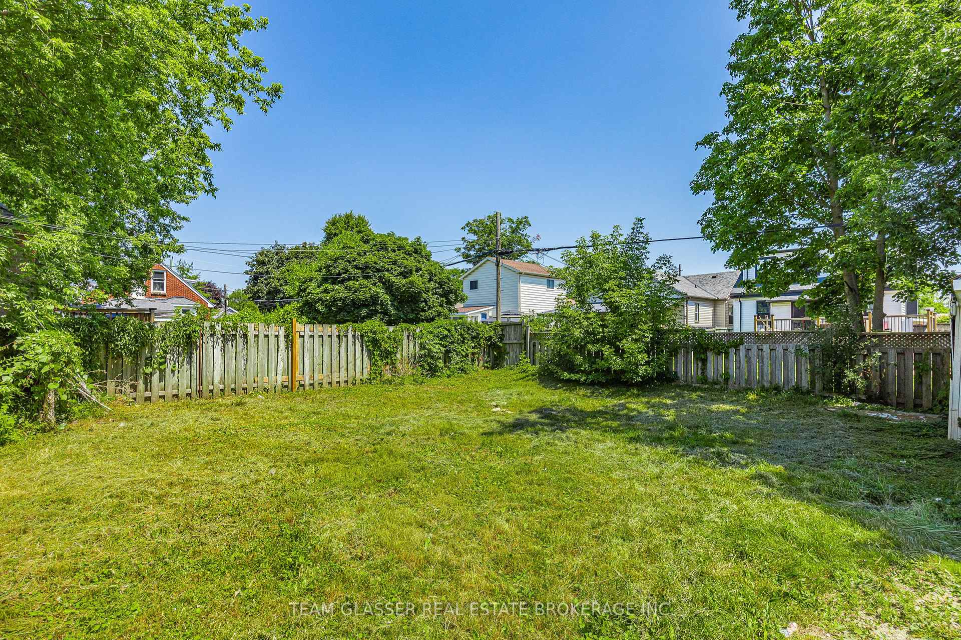 Photo 36 of 434 Second Street, London, East H — HOMEH