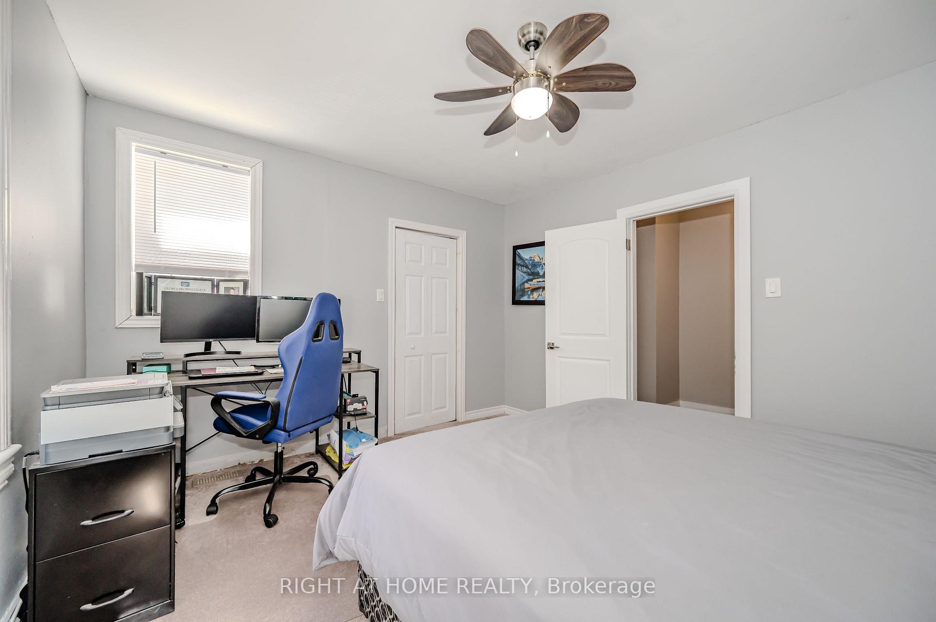 Photo 15 of 126 Poplar Avenue, Halton Hills, Acton — HOMEH