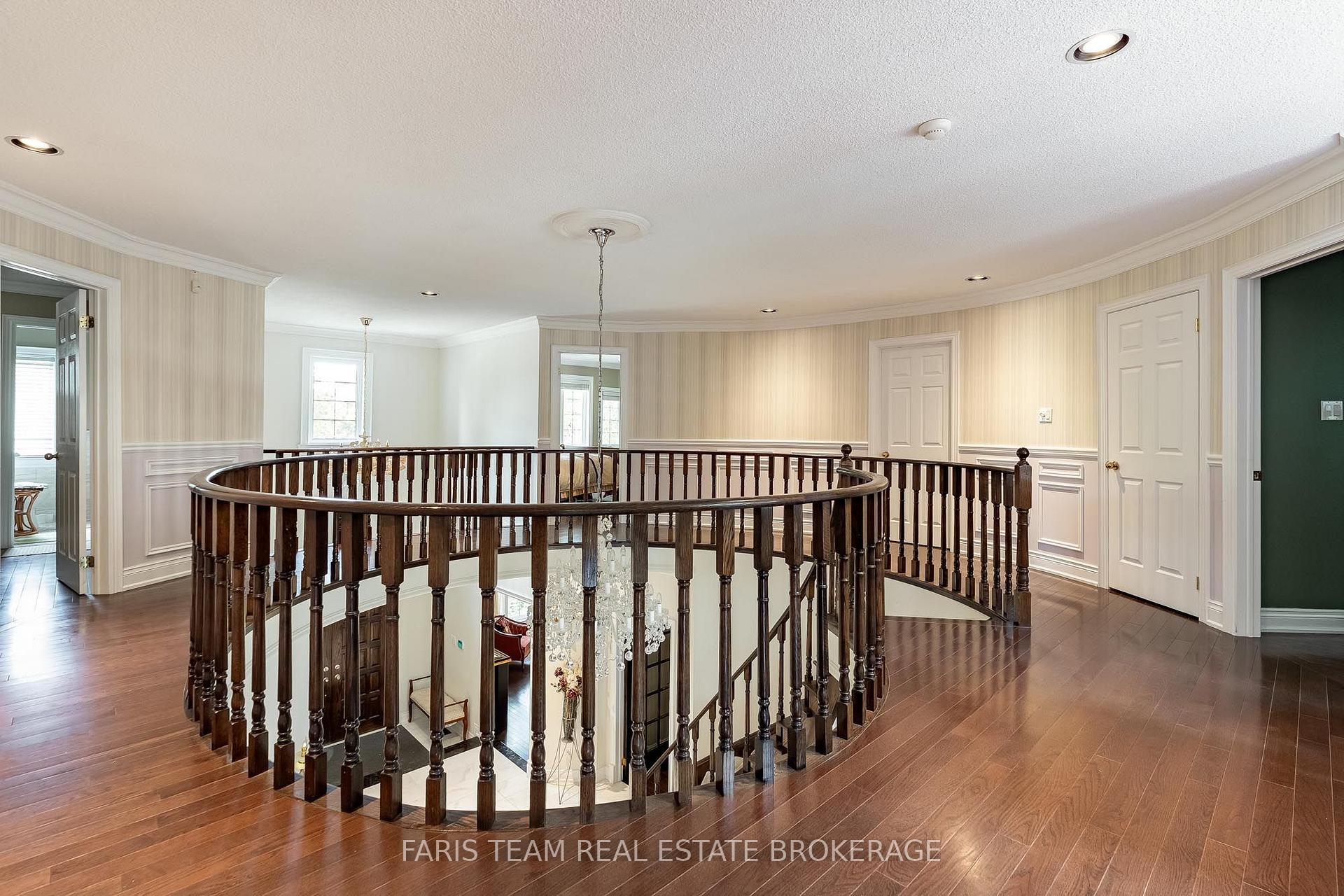 Photo 19 of 15 Clarendon Drive, Richmond Hill, Bayview Hill — HOMEH
