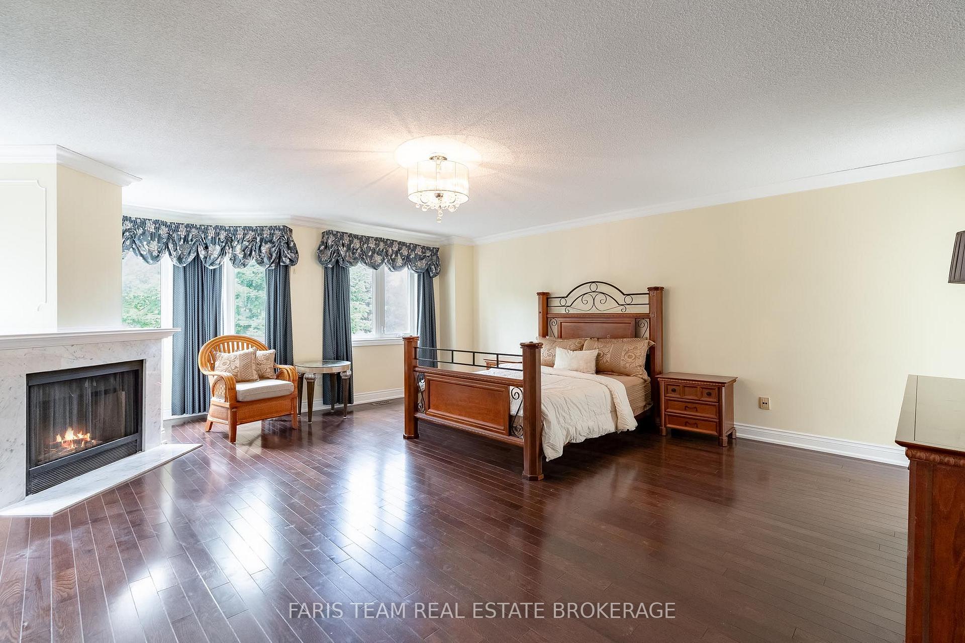 Photo 20 of 15 Clarendon Drive, Richmond Hill, Bayview Hill — HOMEH