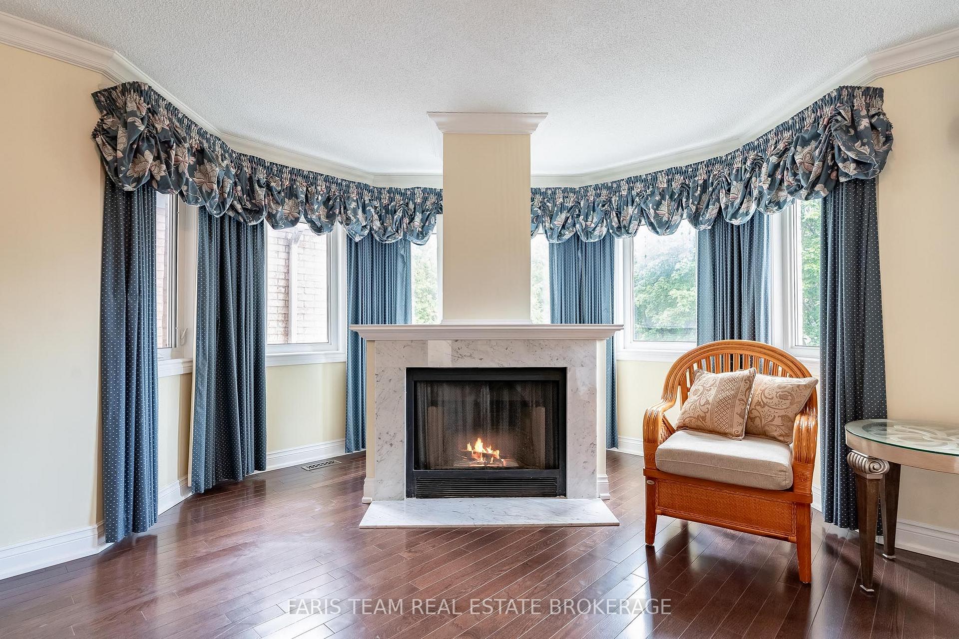 Photo 21 of 15 Clarendon Drive, Richmond Hill, Bayview Hill — HOMEH
