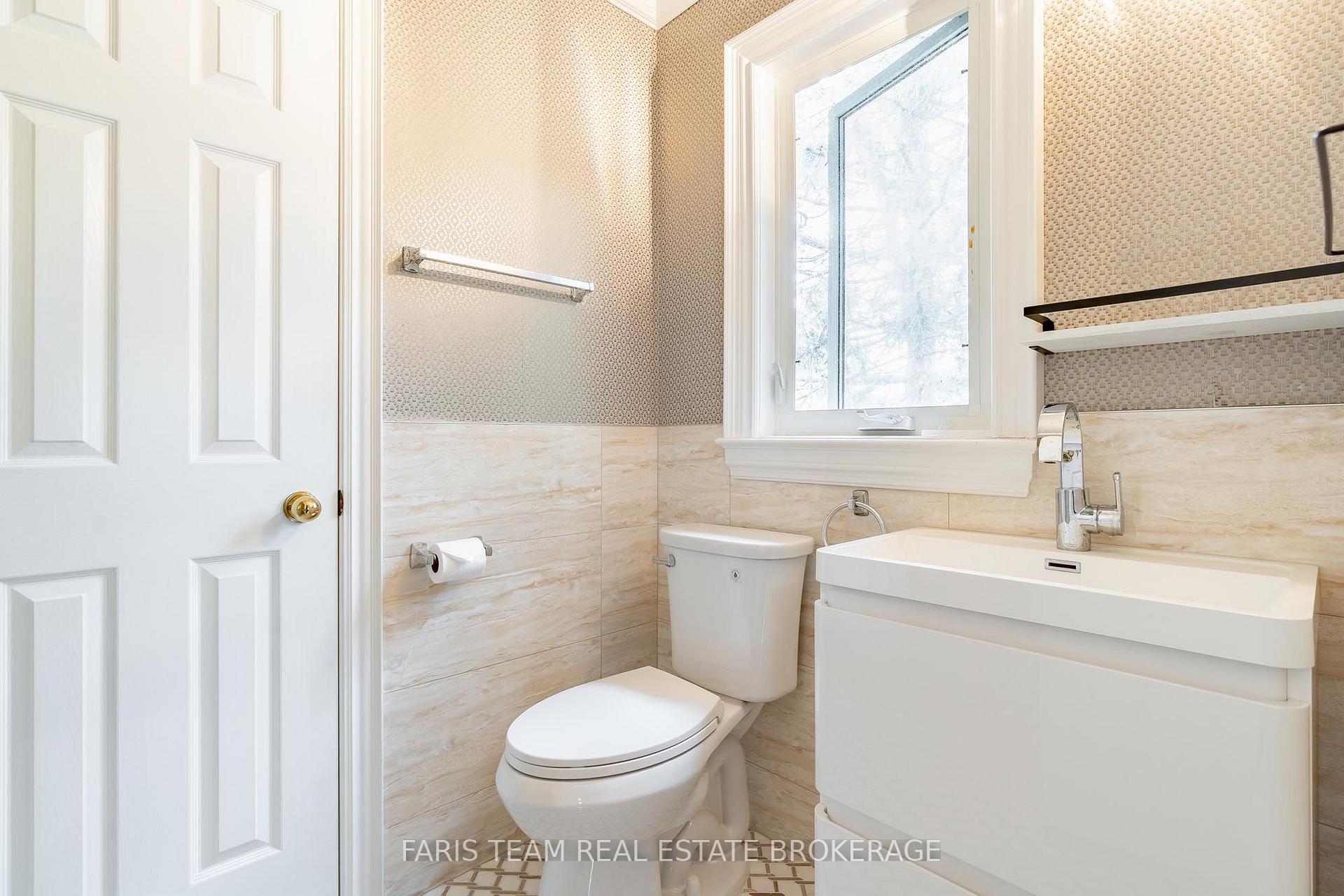 Photo 27 of 15 Clarendon Drive, Richmond Hill, Bayview Hill — HOMEH