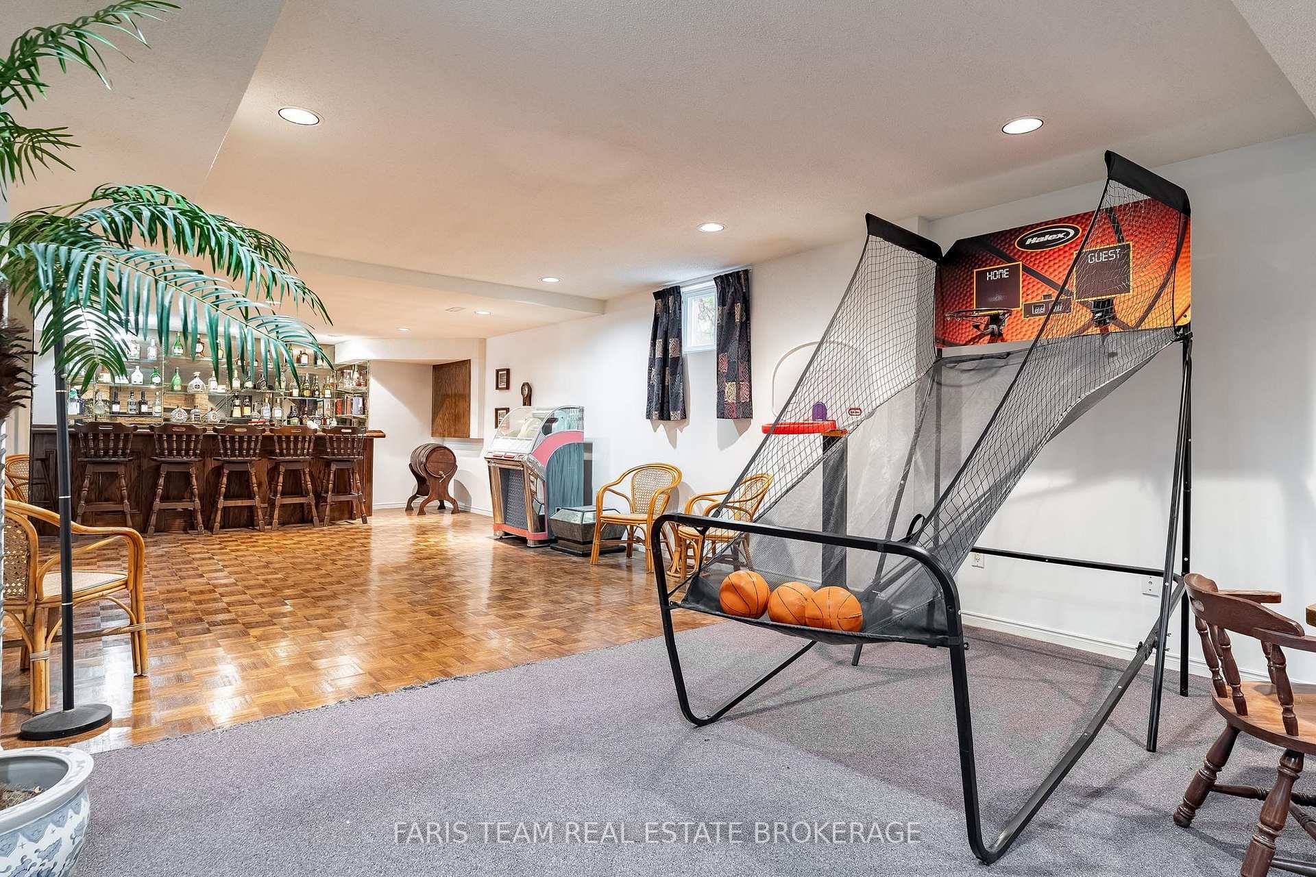 Photo 31 of 15 Clarendon Drive, Richmond Hill, Bayview Hill — HOMEH