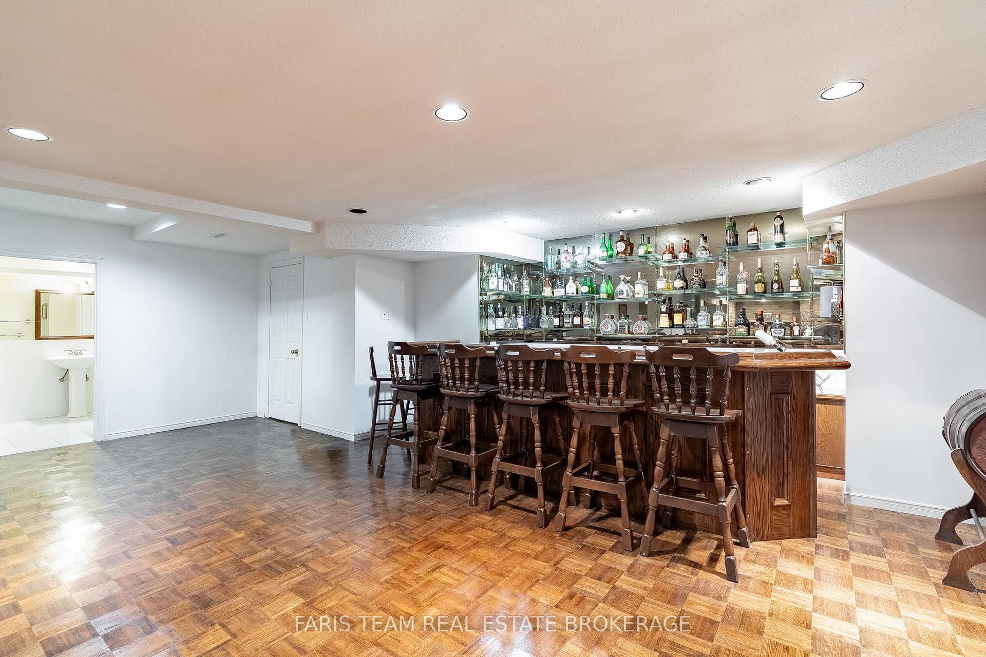 Photo 33 of 15 Clarendon Drive, Richmond Hill, Bayview Hill — HOMEH