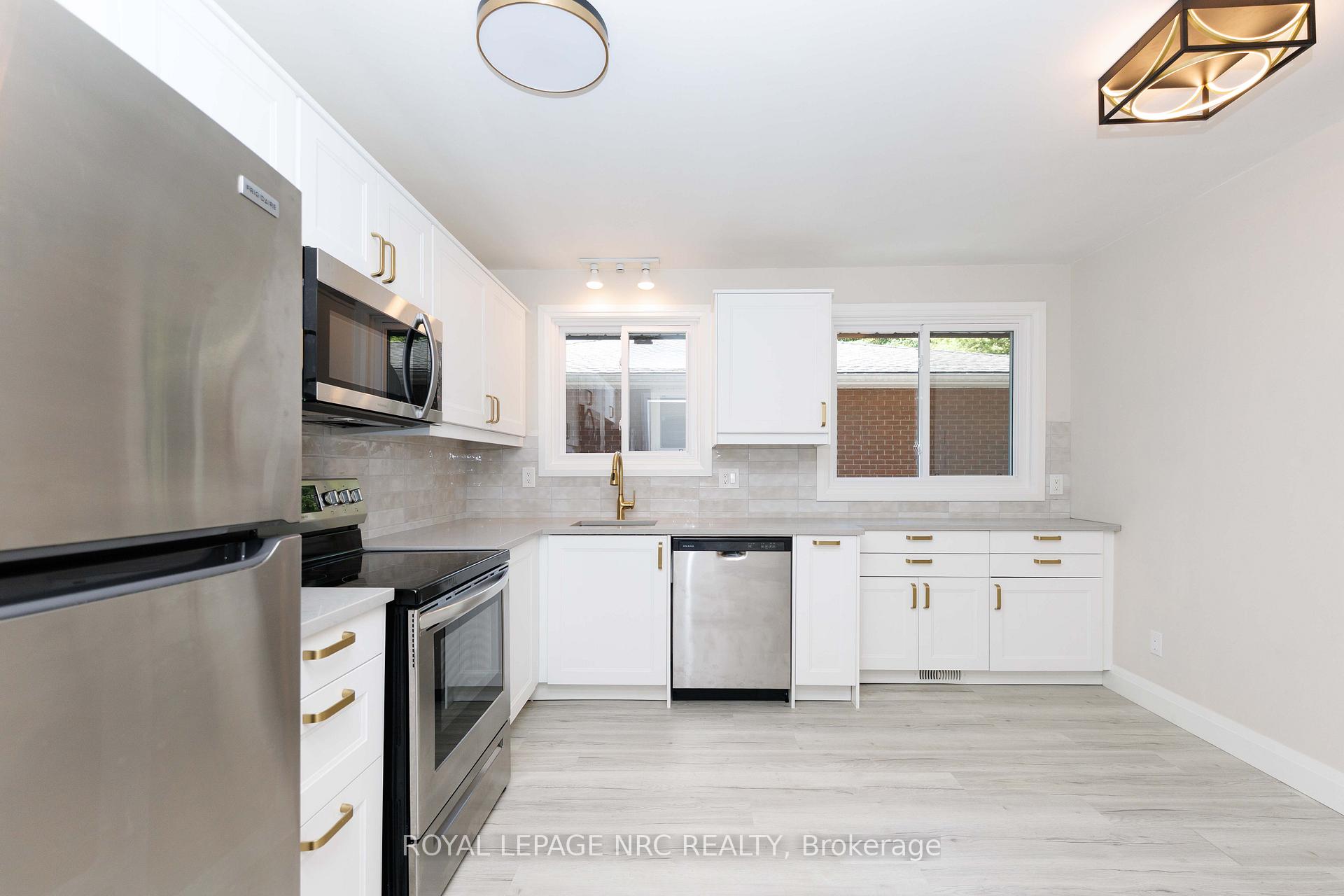 Photo 9 of 3265 Addison Avenue, Niagara Falls, Church's Lane — HOMEH