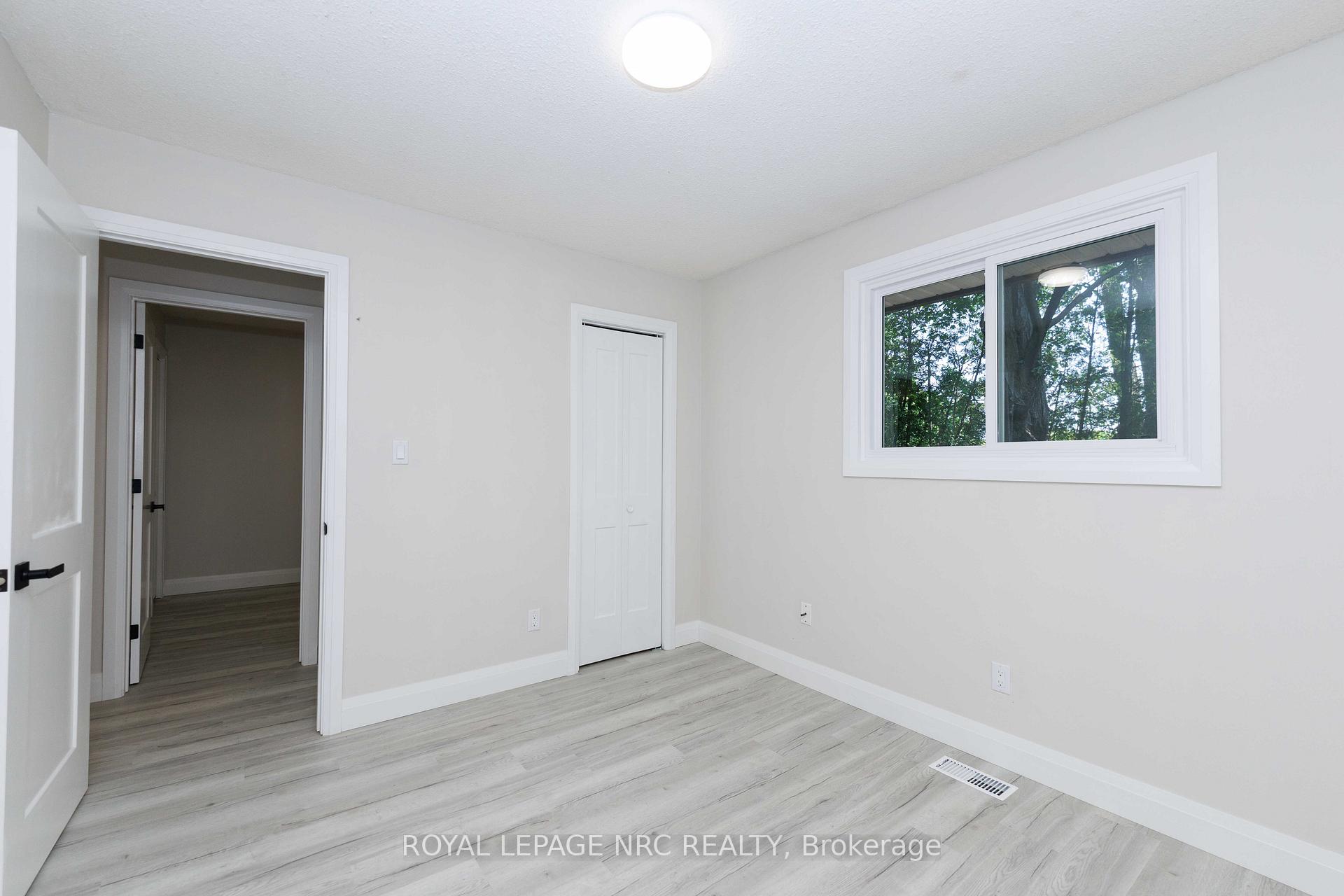 Photo 16 of 3265 Addison Avenue, Niagara Falls, Church's Lane — HOMEH