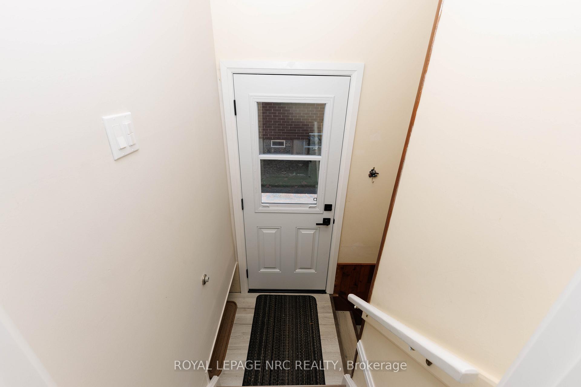 Photo 18 of 3265 Addison Avenue, Niagara Falls, Church's Lane — HOMEH