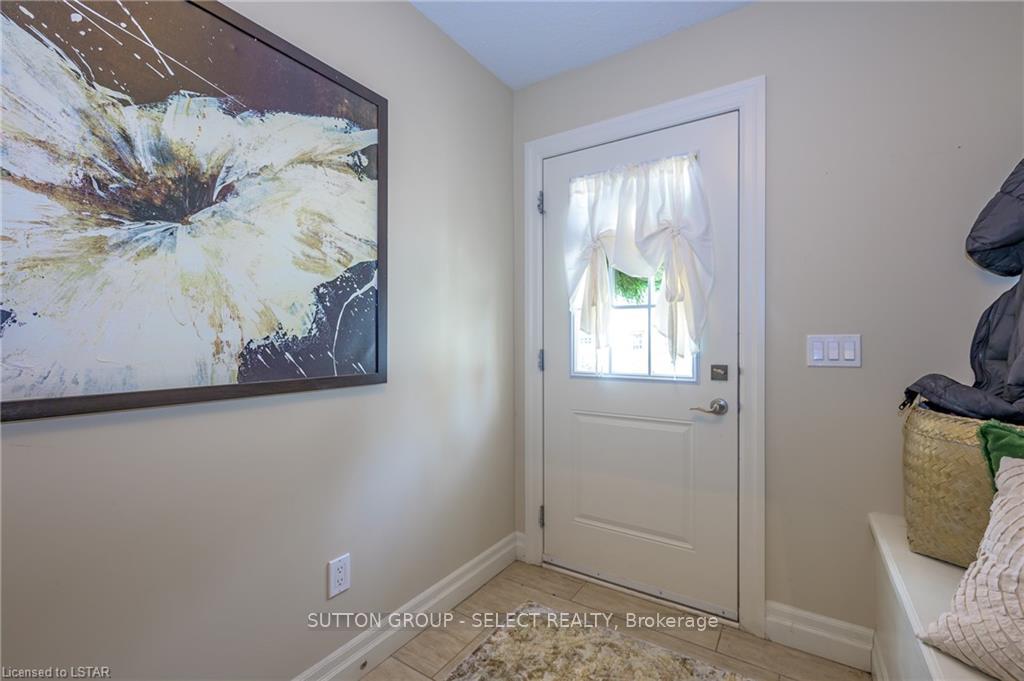 Photo 2 of Unit 3, 1850 Beaverbrook Avenue, London, North M — HOMEH