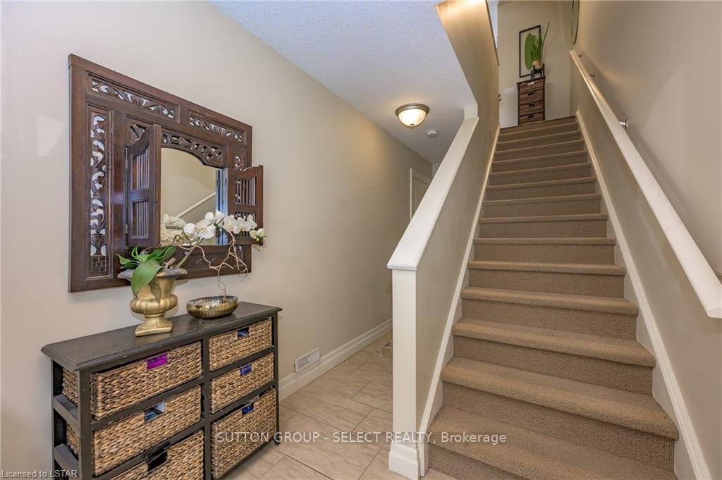 Photo 3 of Unit 3, 1850 Beaverbrook Avenue, London, North M — HOMEH