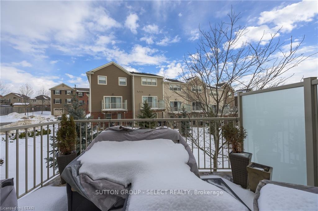 Photo 10 of Unit 3, 1850 Beaverbrook Avenue, London, North M — HOMEH