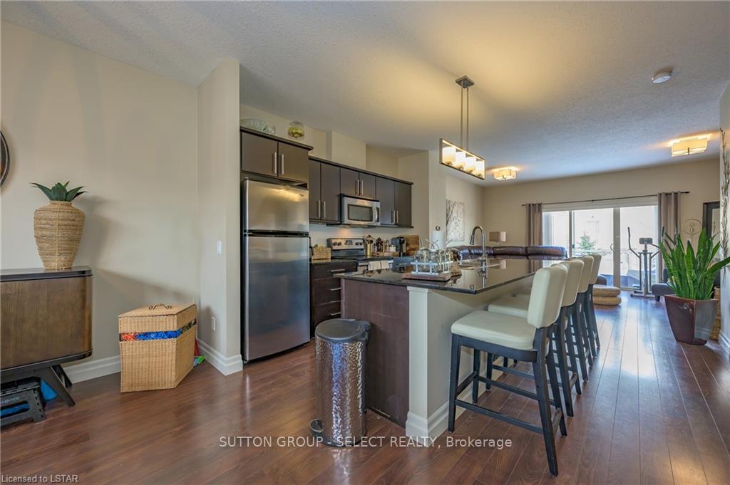 Photo 19 of Unit 3, 1850 Beaverbrook Avenue, London, North M — HOMEH