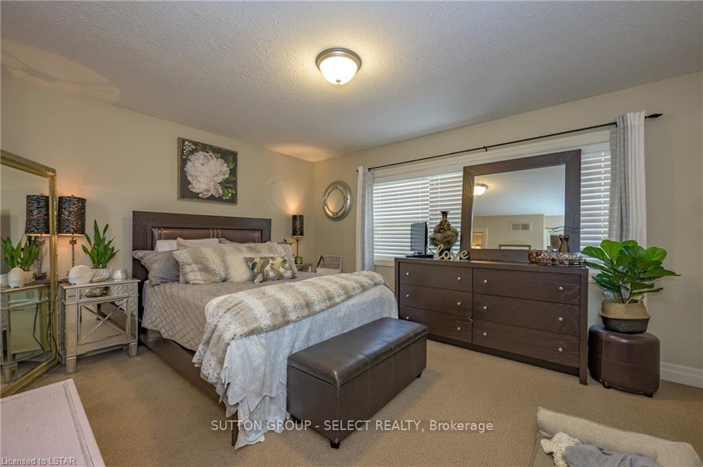 Photo 20 of Unit 3, 1850 Beaverbrook Avenue, London, North M — HOMEH