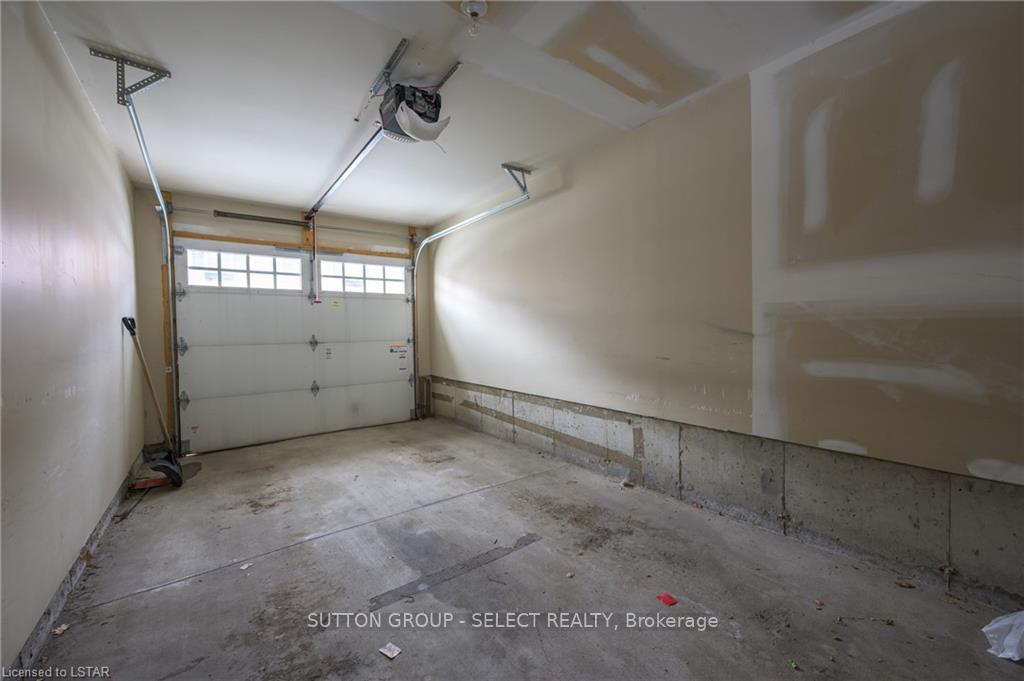 Photo 28 of Unit 3, 1850 Beaverbrook Avenue, London, North M — HOMEH
