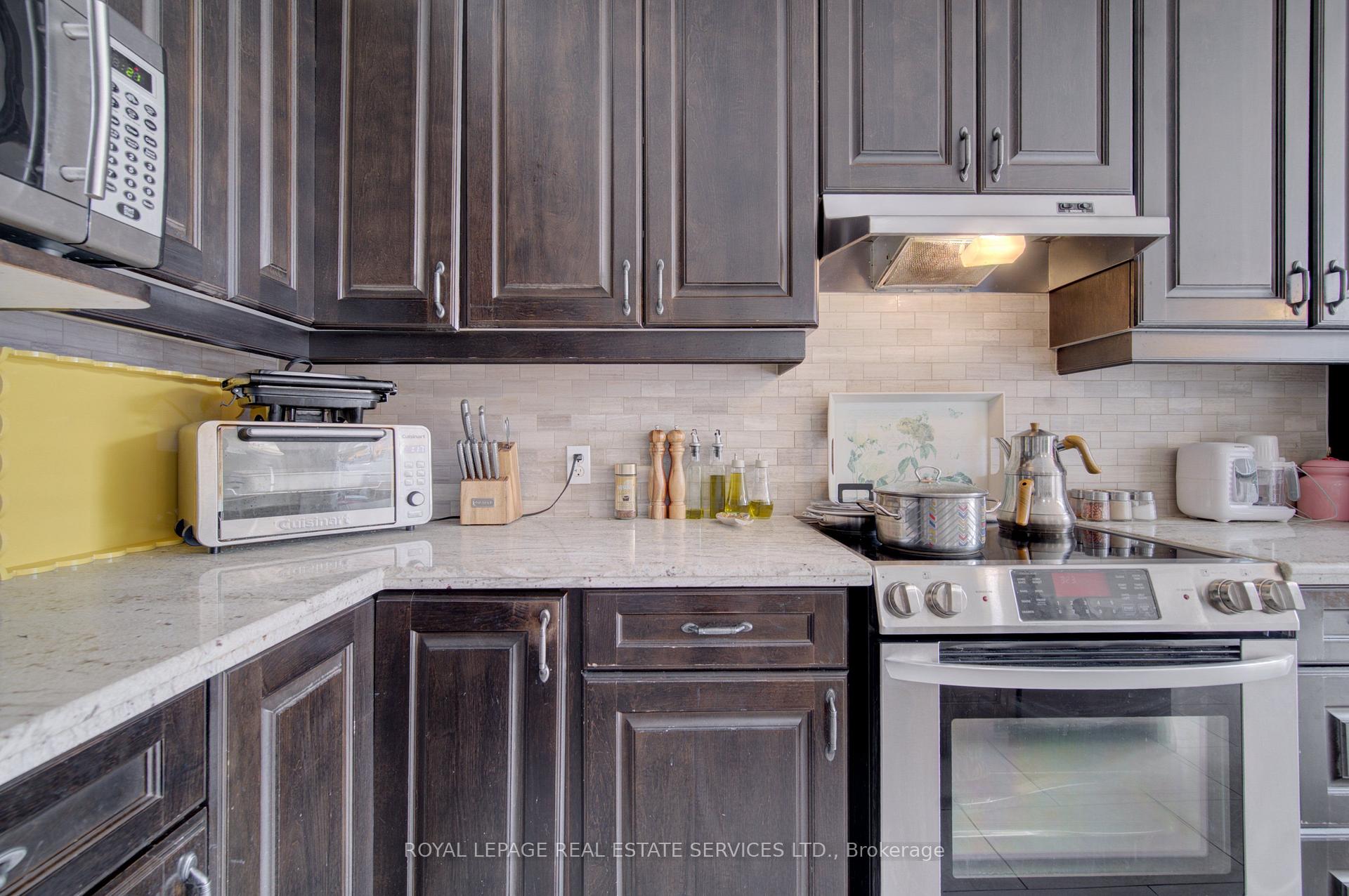 Photo 10 of 4 Chartwell Circle S, Hamilton, Jerome — HOMEH