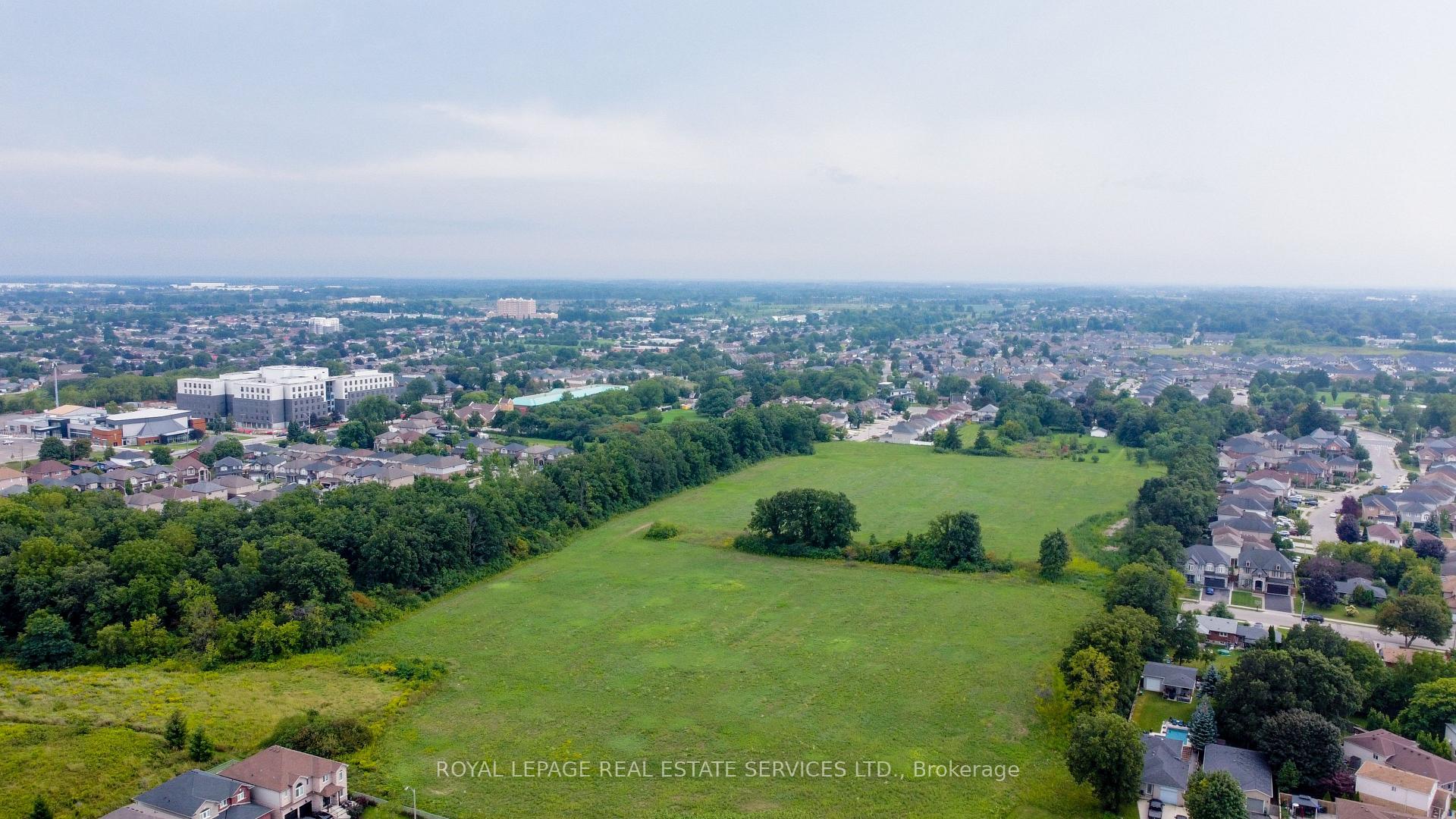 Photo 44 of 4 Chartwell Circle S, Hamilton, Jerome — HOMEH