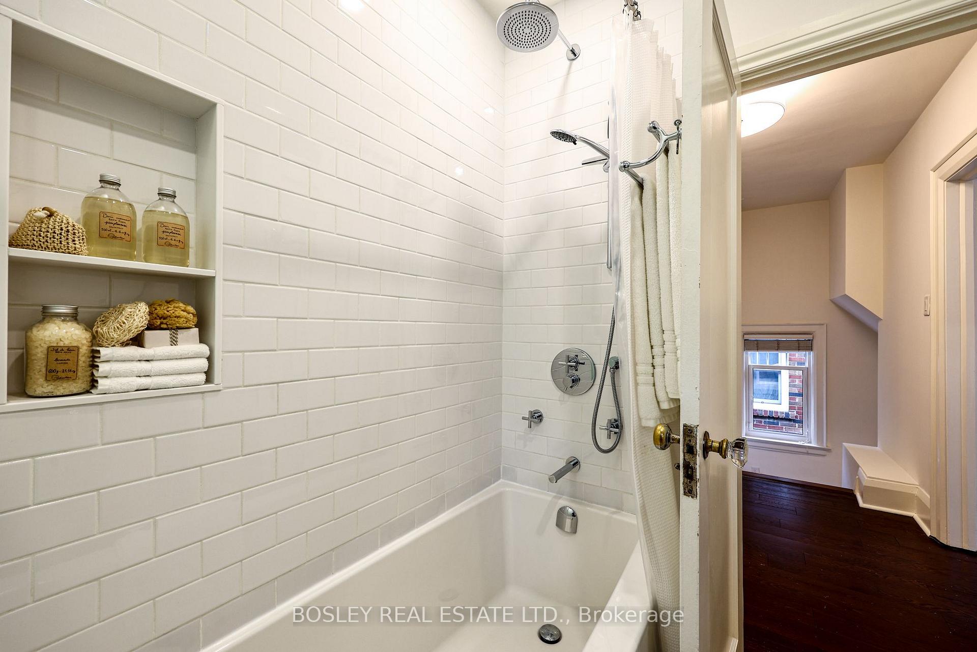 Photo 27 of 149 Lascelles Boulevard, Toronto, Yonge-Eglinton — HOMEH