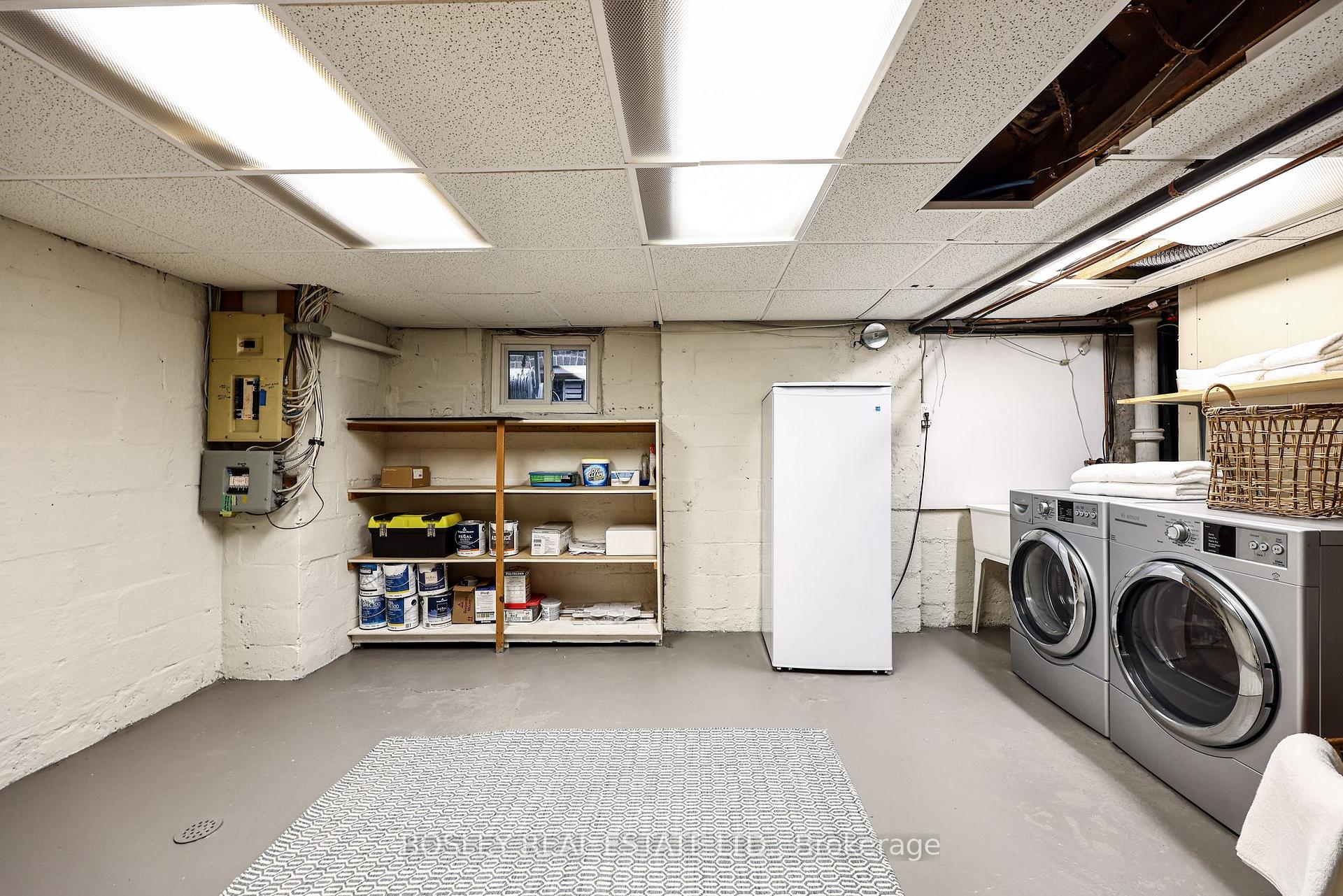 Photo 33 of 149 Lascelles Boulevard, Toronto, Yonge-Eglinton — HOMEH