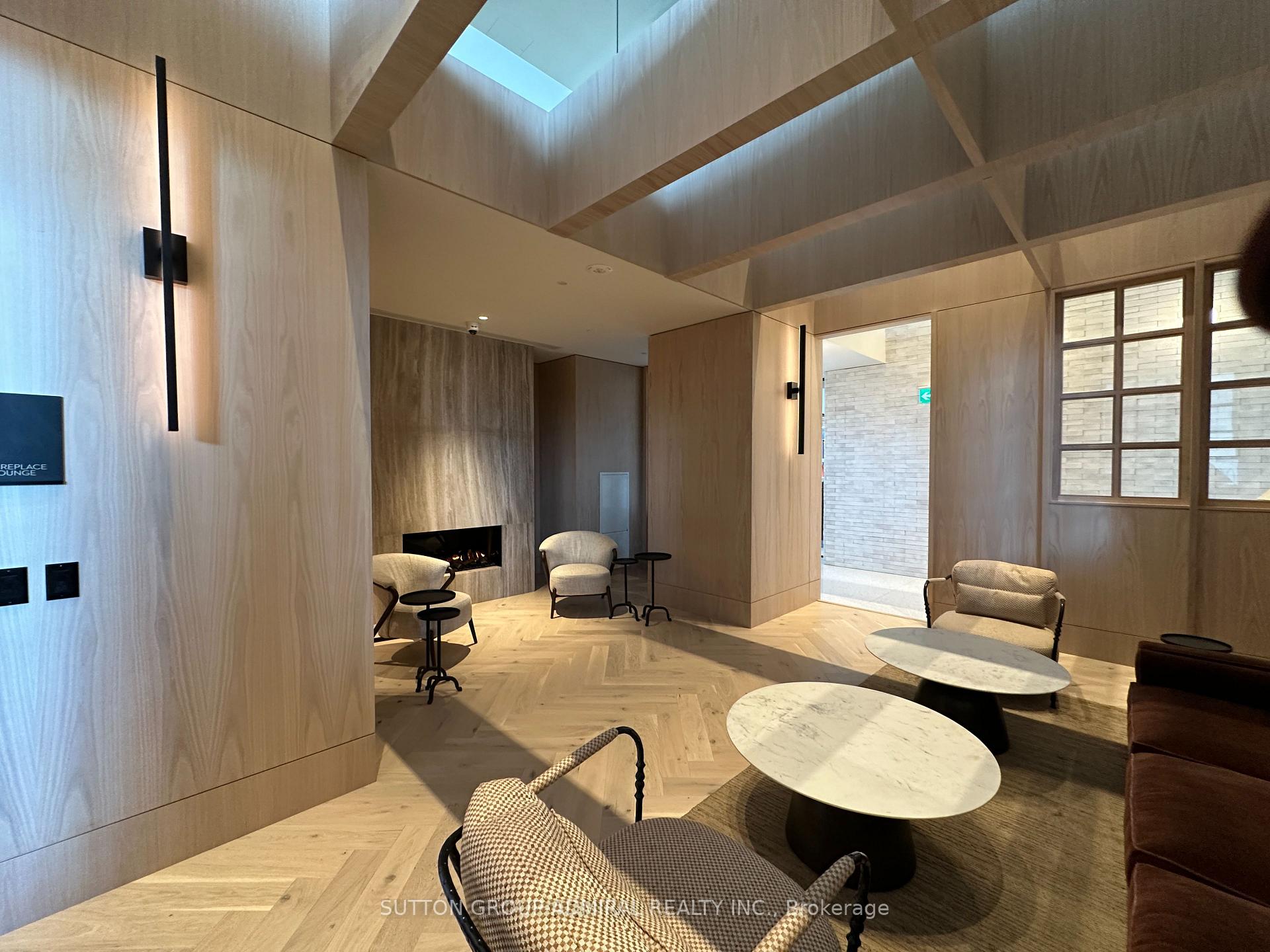 Photo 4 of Unit 5503, 8 Interchange Way, Vaughan, Vaughan Corporate Centre — HOMEH