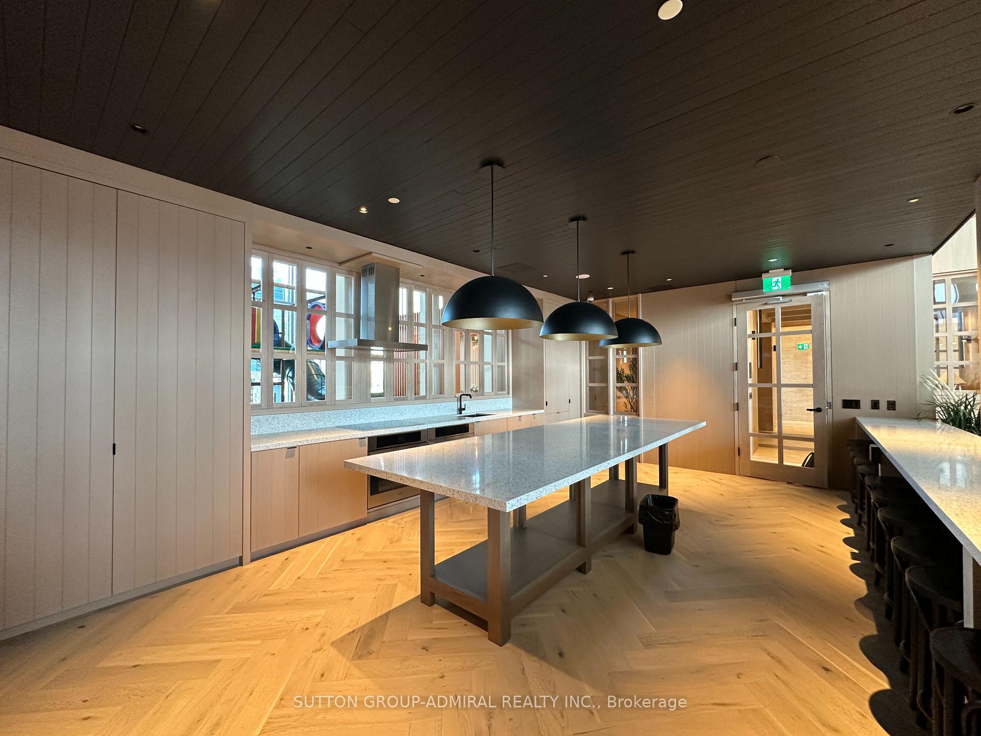 Photo 7 of Unit 5503, 8 Interchange Way, Vaughan, Vaughan Corporate Centre — HOMEH