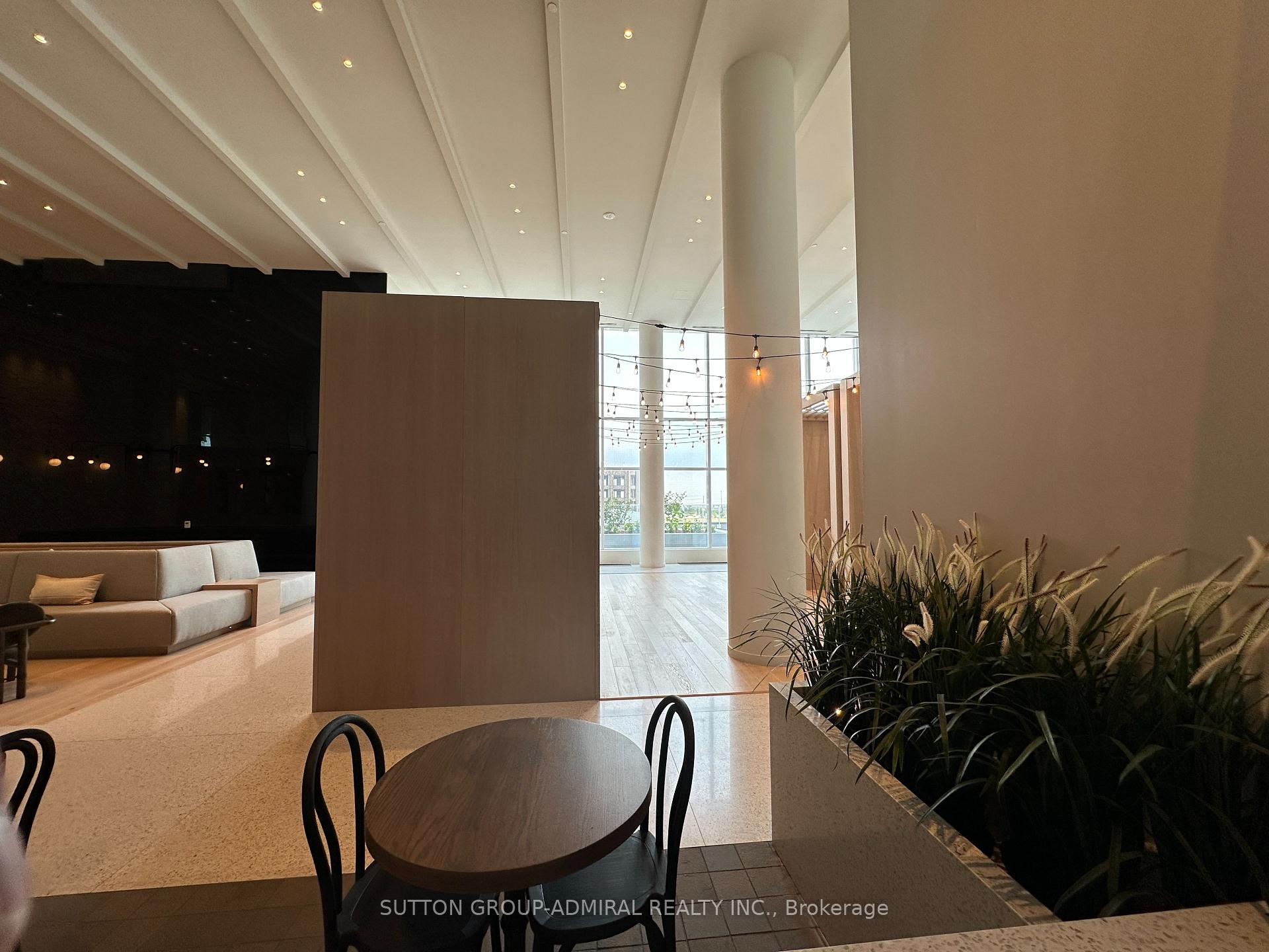Photo 9 of Unit 5503, 8 Interchange Way, Vaughan, Vaughan Corporate Centre — HOMEH